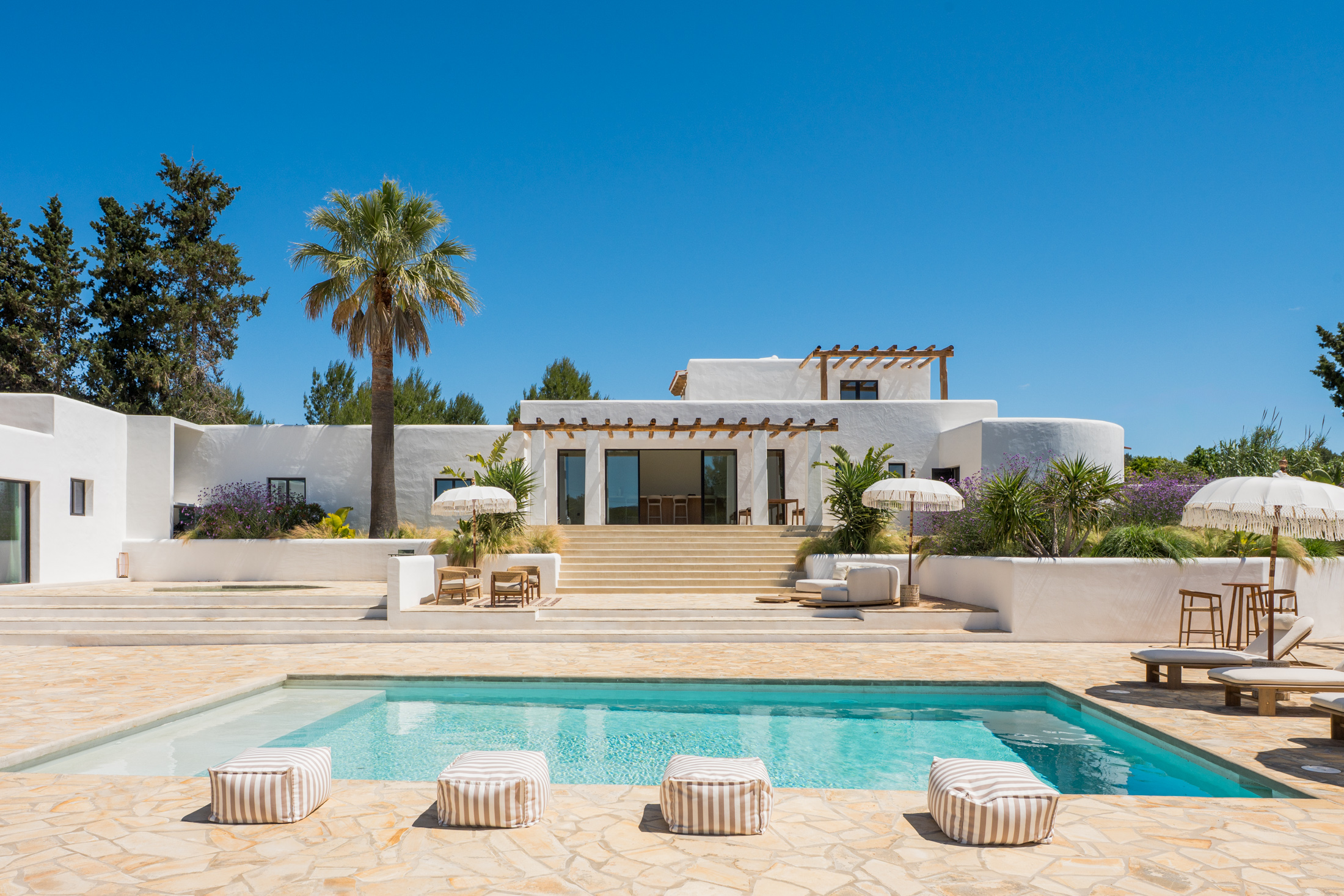 DN-Luxury-Ibiza-Villa-For-Sale-North-East-Coast (50)