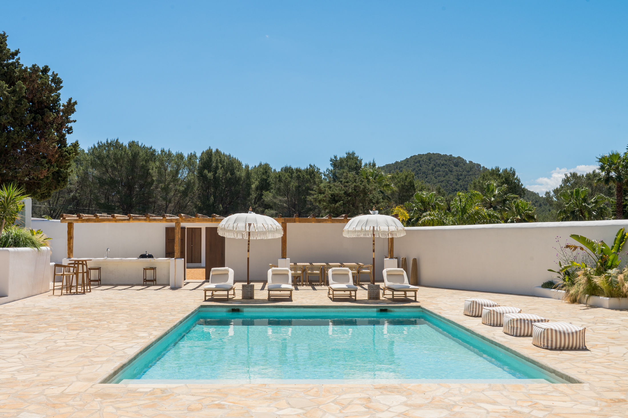 DN-Luxury-Ibiza-Villa-For-Sale-North-East-Coast (57)