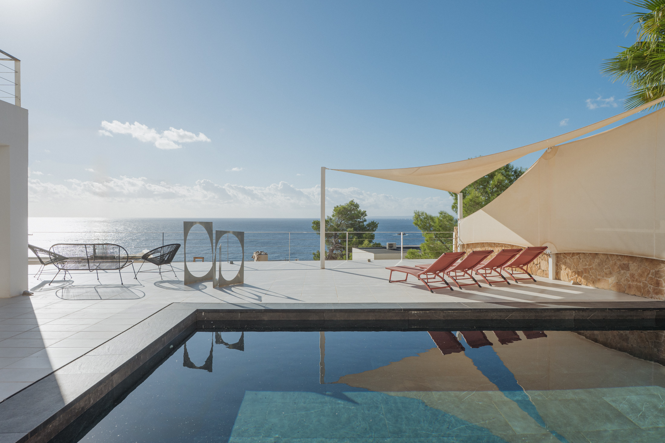 DN-Luxury-Villa-For-Sale-Casa-Art-Roca-Llisa (29)