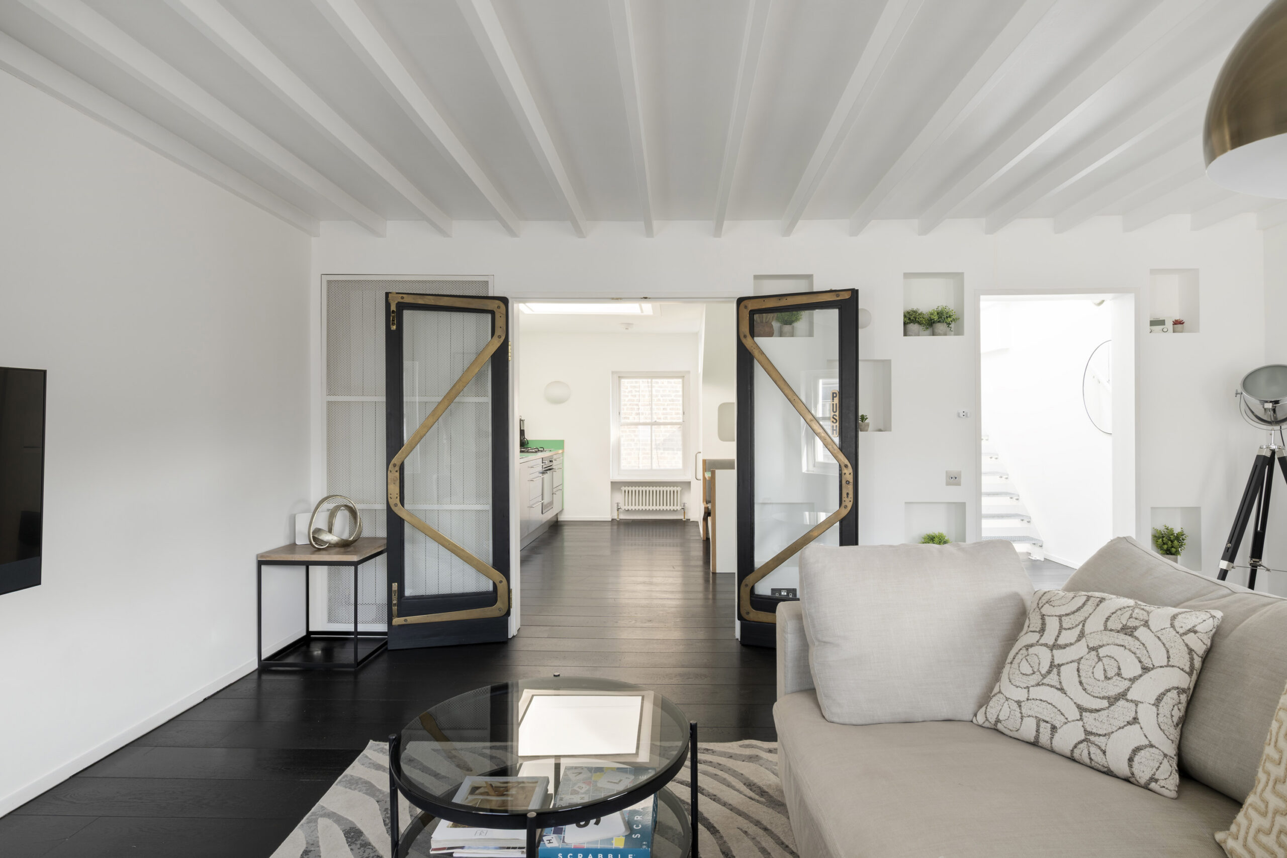 DN-Notting-Hill-Apartment-For-Rent-Westbourne-Grove-12_Lo