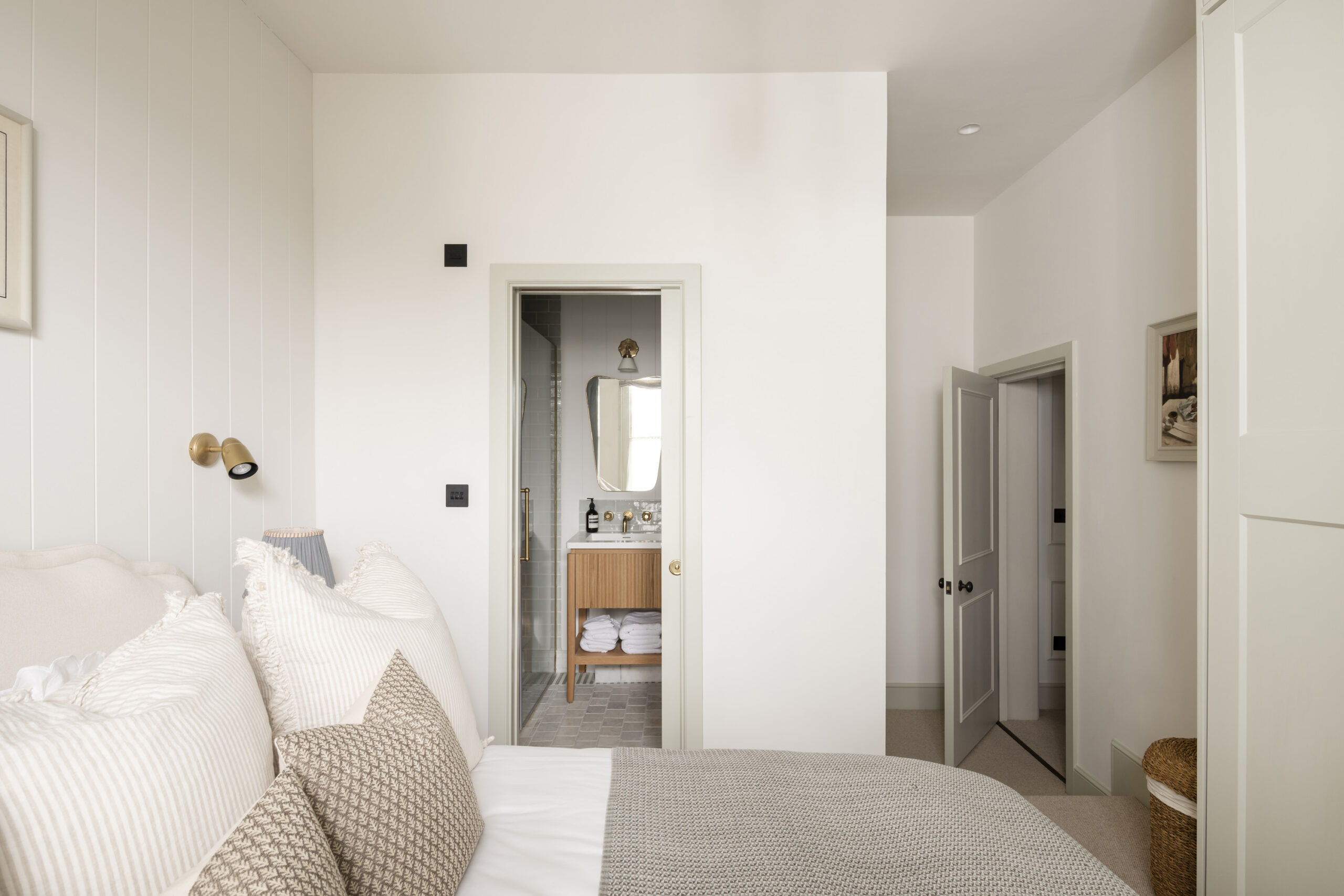 DN-Notting-Hill-Flat-For-Rent-Clanricarde-Gardens-16_Lo