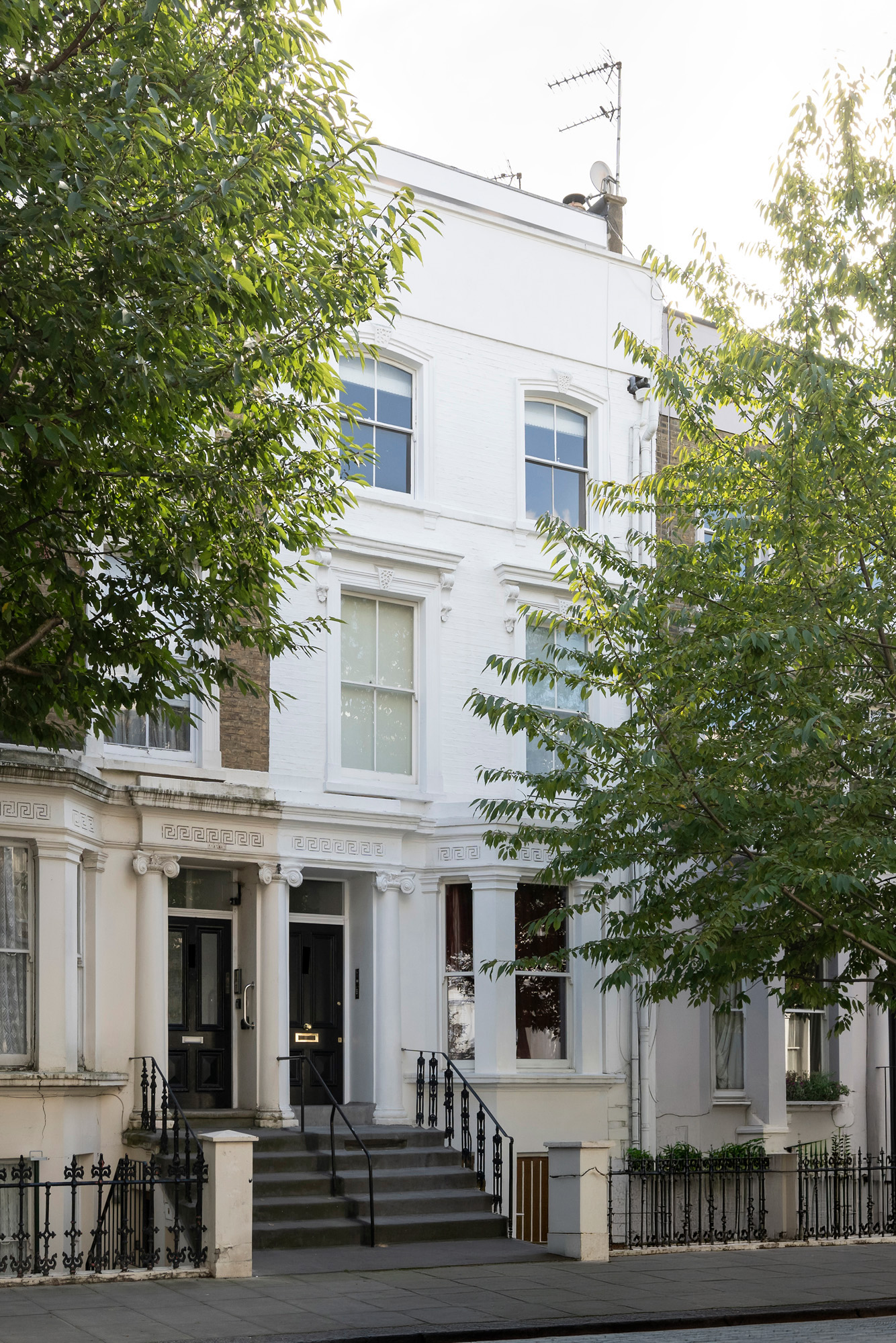 DN-Notting-Hill-Flat-For-Sale-Chesterton-Road-30_Lo_