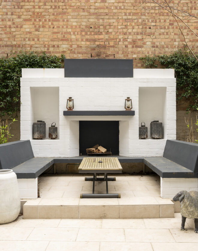 DN-Notting-Hill-Flat-For-Sale-Pembridge-Crescent-11_Lo