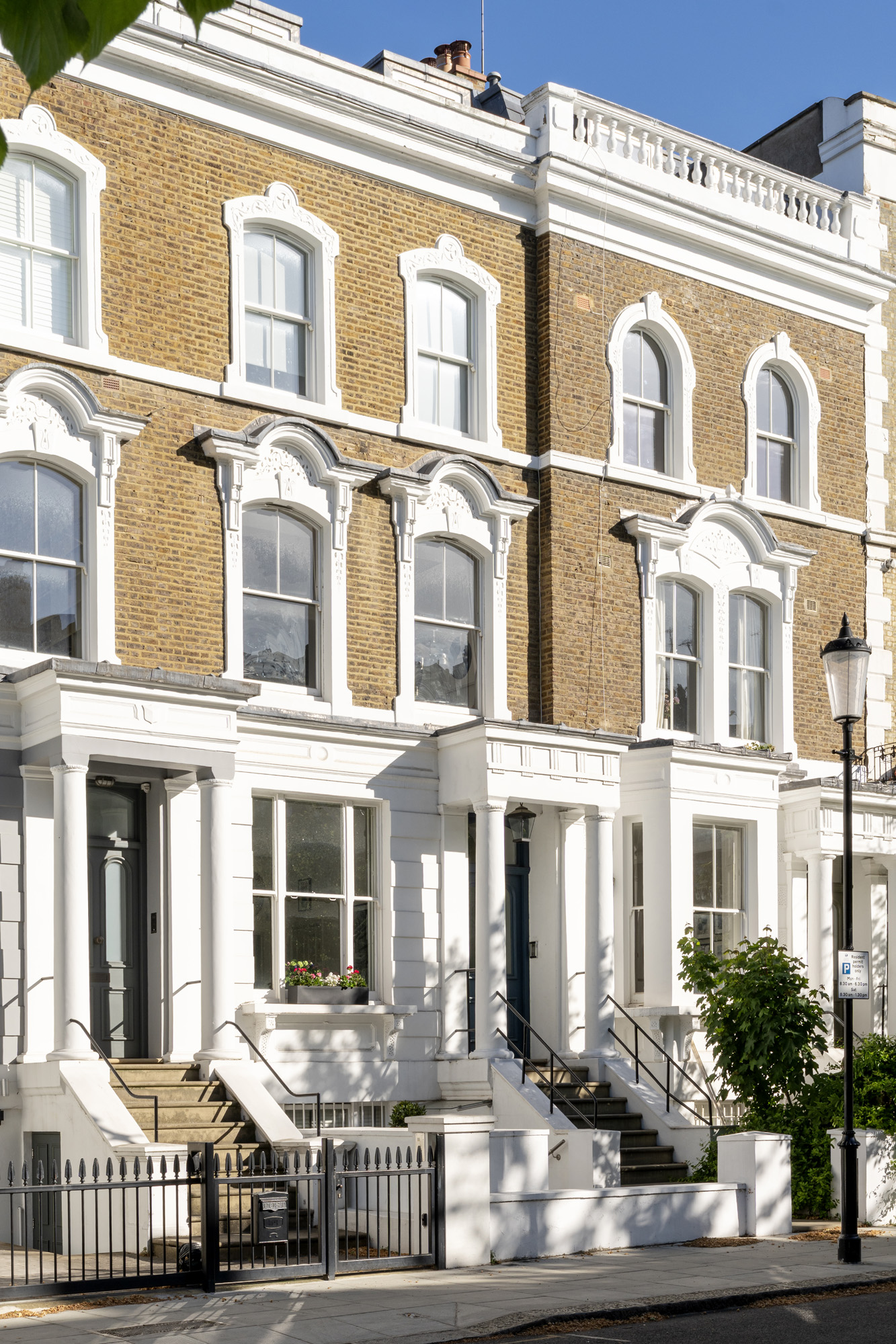 DN-Property-For-Rent-Blenheim-Crescent-4_Lo