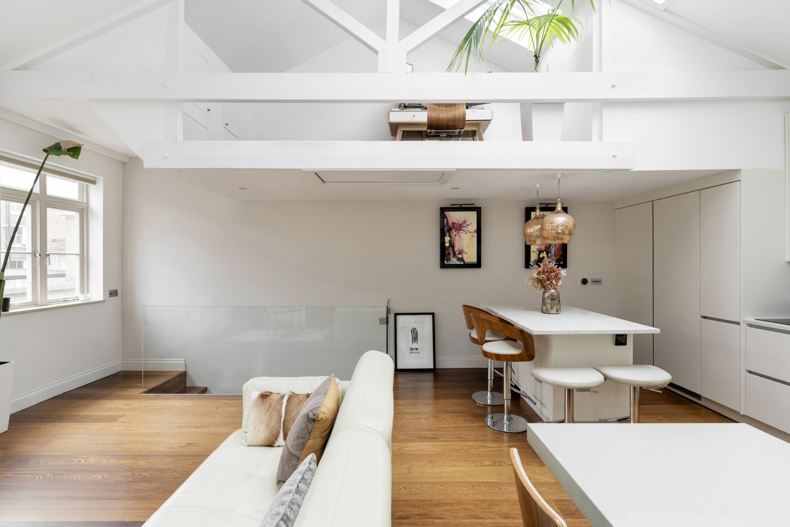 DN-Property-For-Rent-Colville-Mews-11_Lo