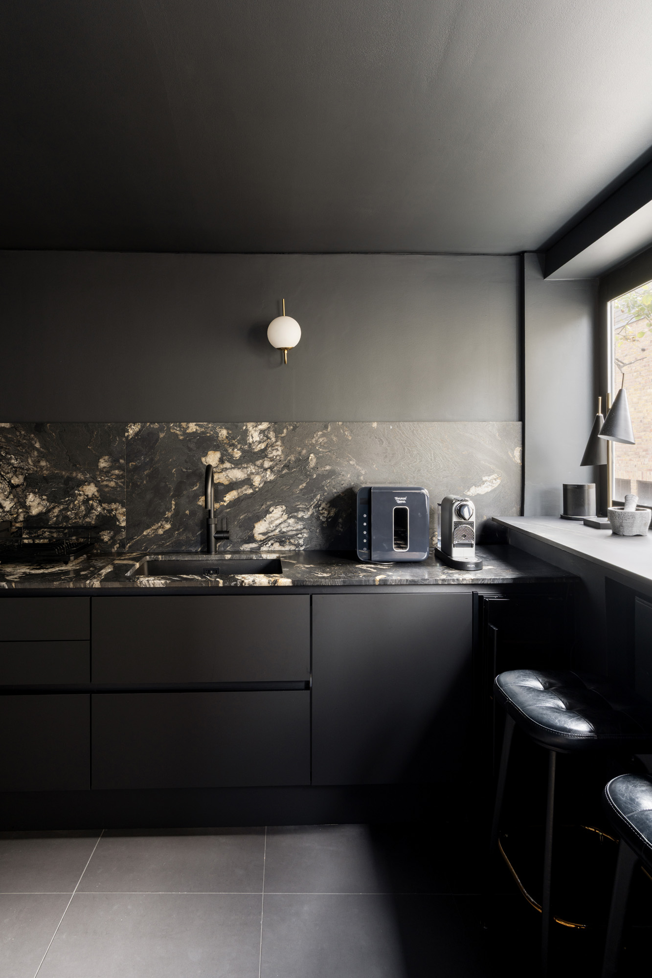 DN-Property-For-Rent-Dunworth-Mews-13_Lo