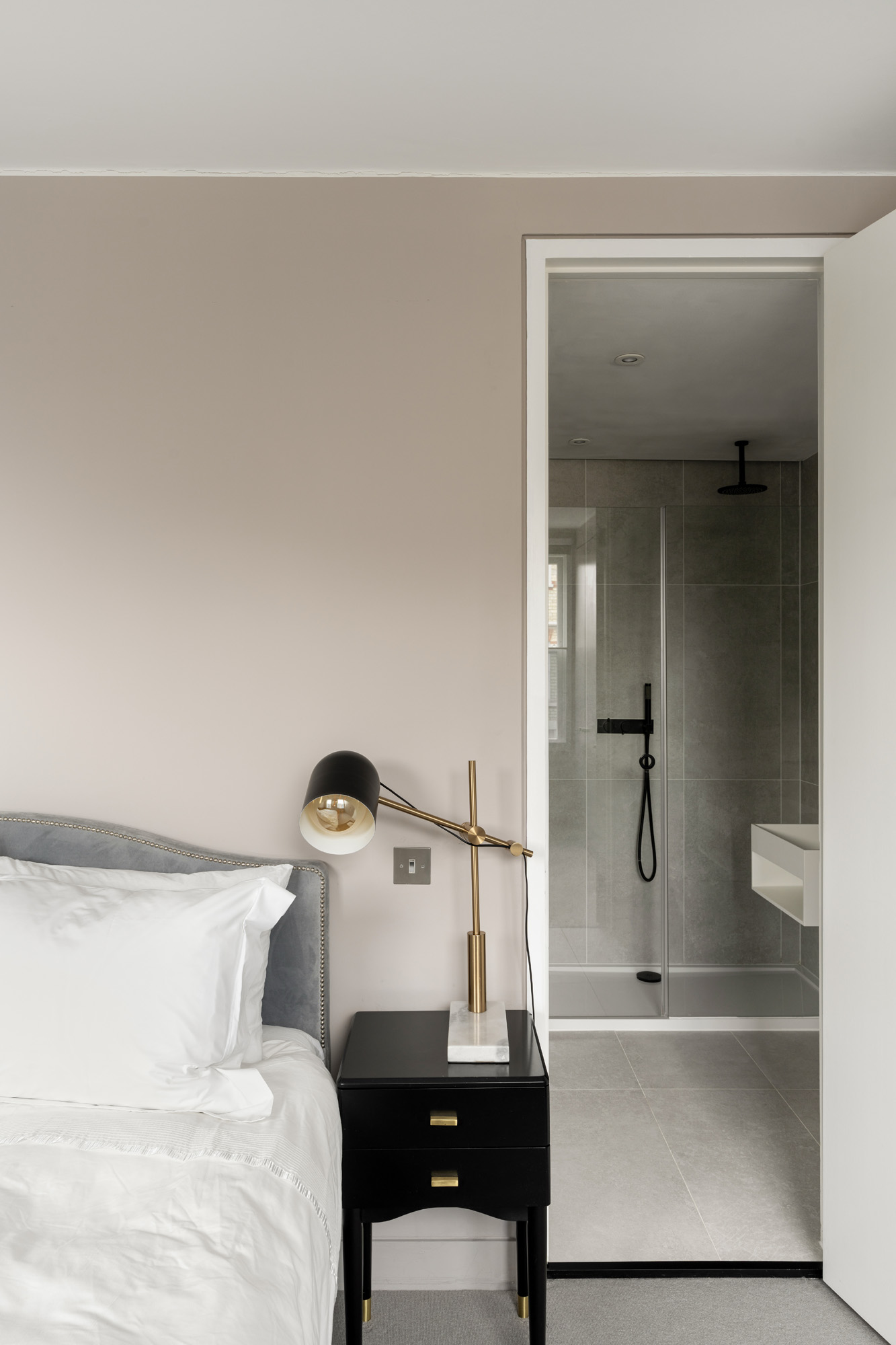 DN-Property-For-Rent-Dunworth-Mews-23_Lo