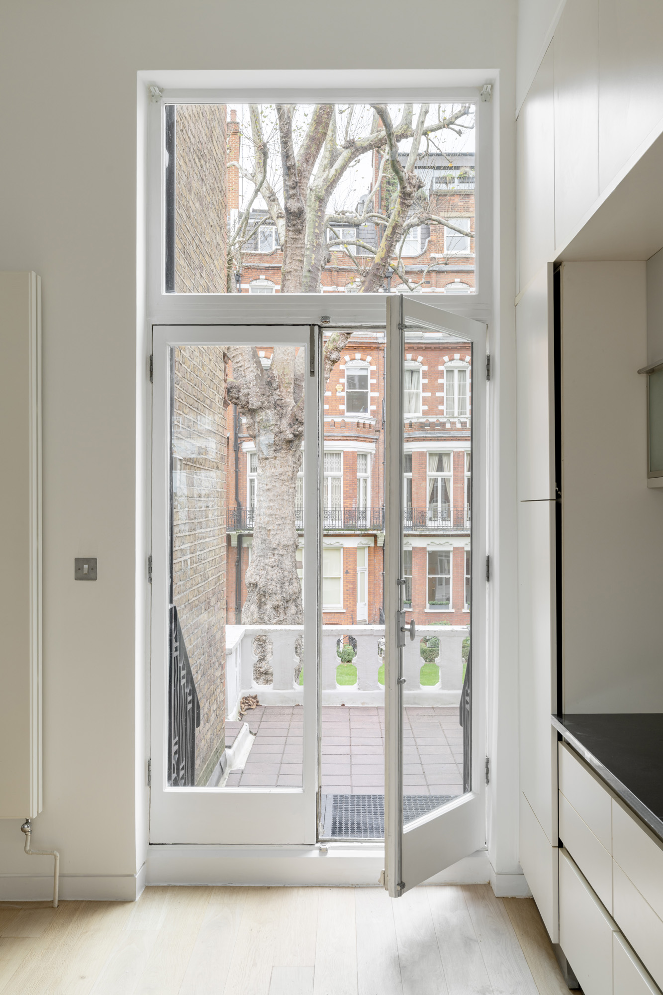 DN-Property-For-Rent-Egerton-Gardens-19_Lo