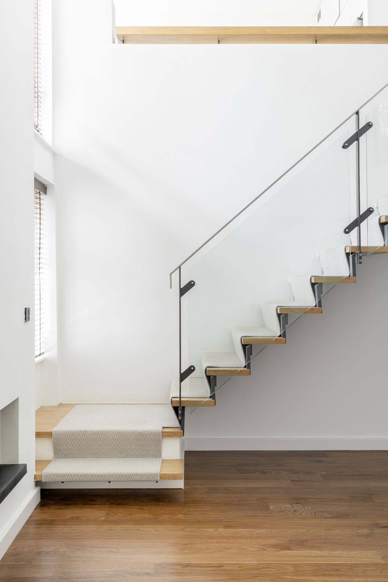 DN-Property-For-Rent-Egerton-Gardens-20_Lo