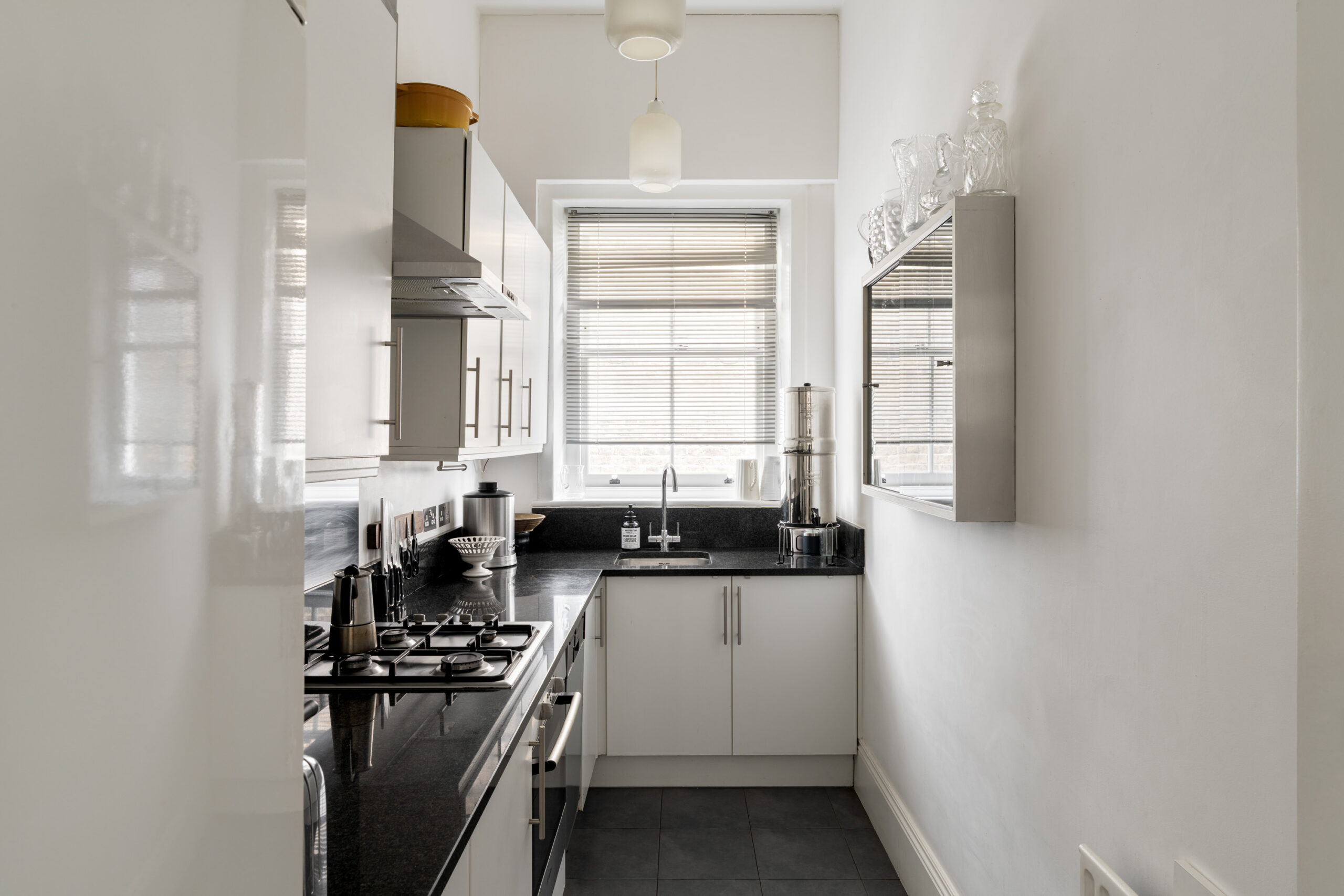 DN-Property-For-Rent-Elgin-Crescent-17_Lo