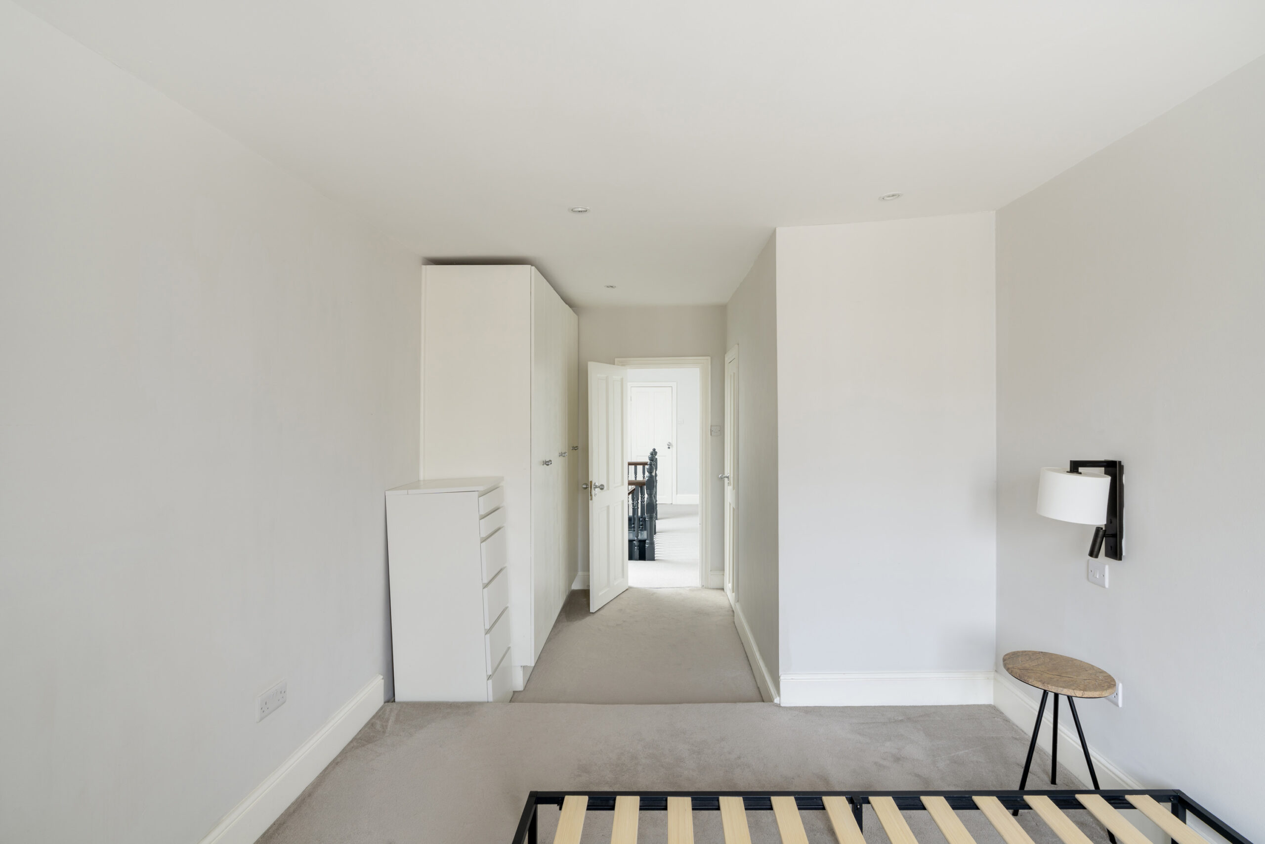 DN-Property-For-Rent-Emperors-Gate-19_Lo