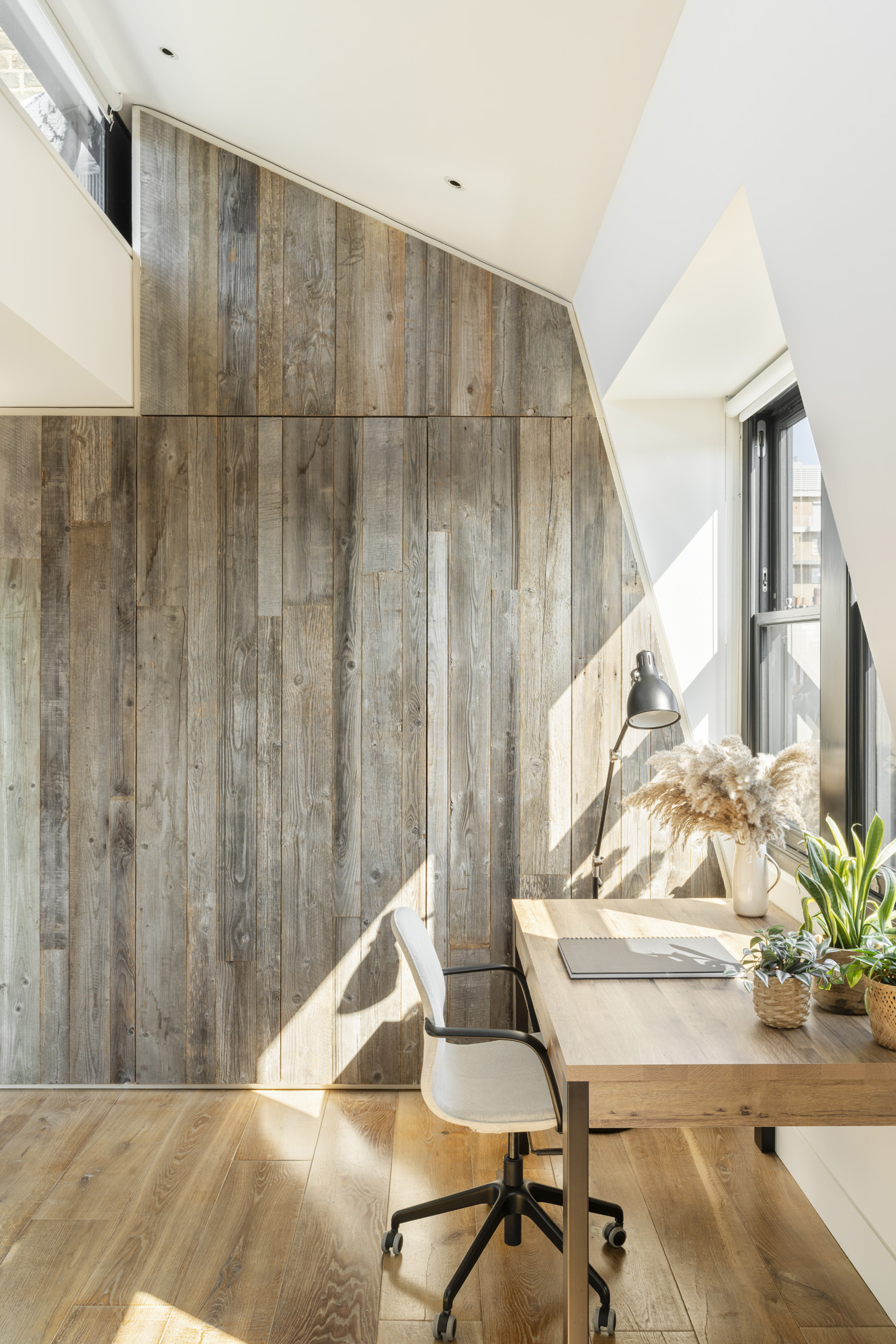 DN-Property-For-Rent-Great-Titchfield-Street-27_Lo