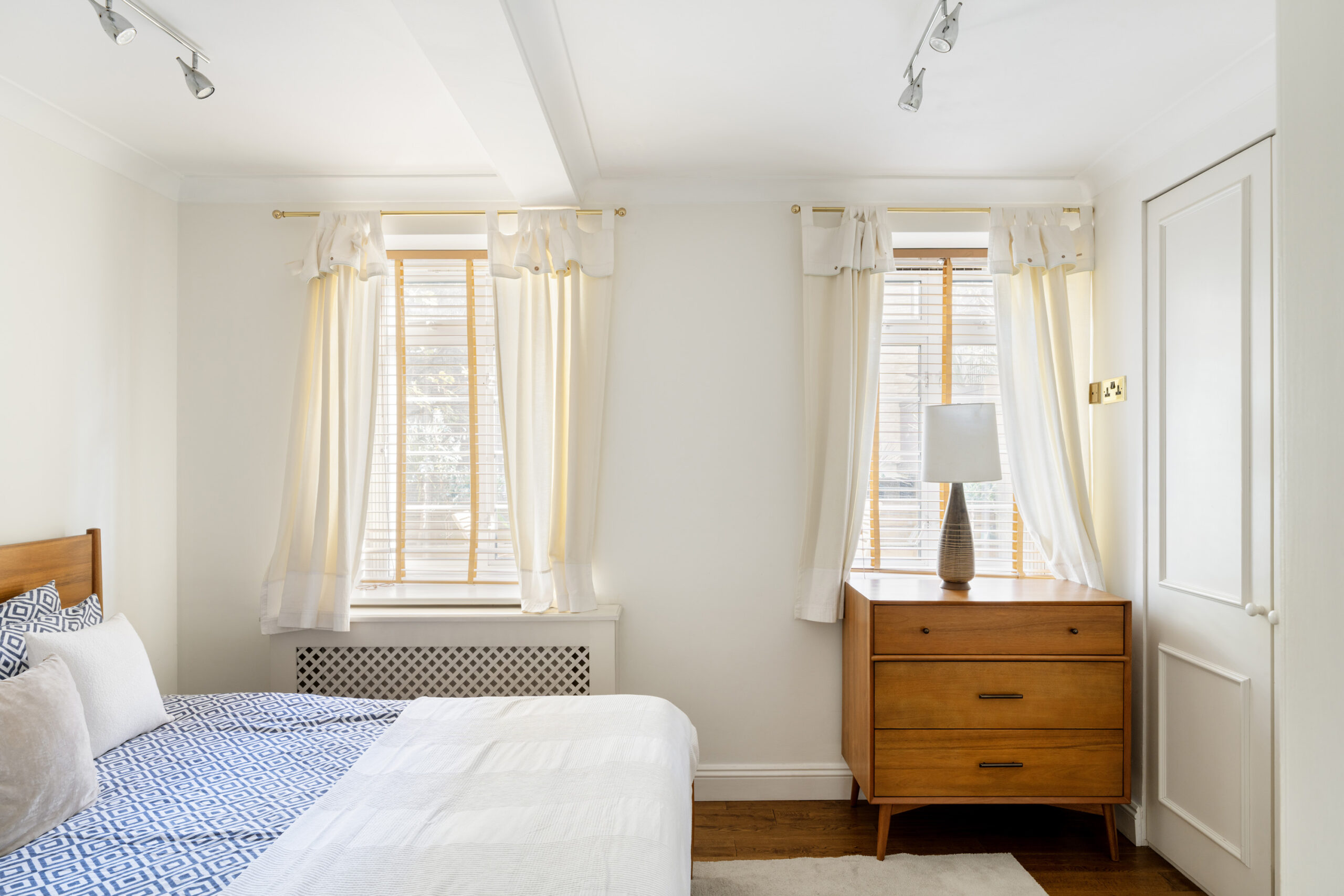 DN-Property-For-Rent-Inver-Court-32_Lo