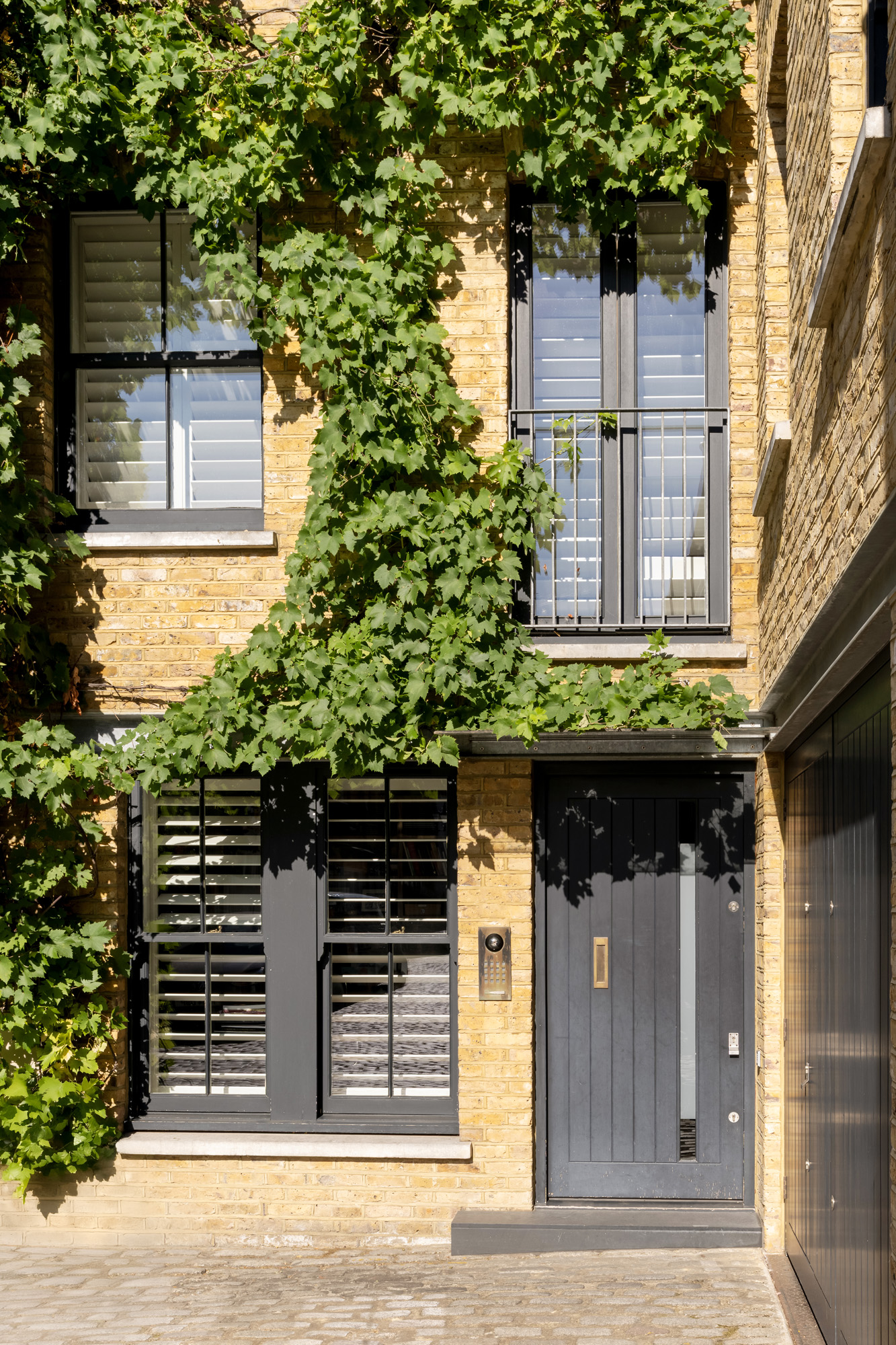 DN-Property-For-Rent-Leinster-Mews-36_Lo
