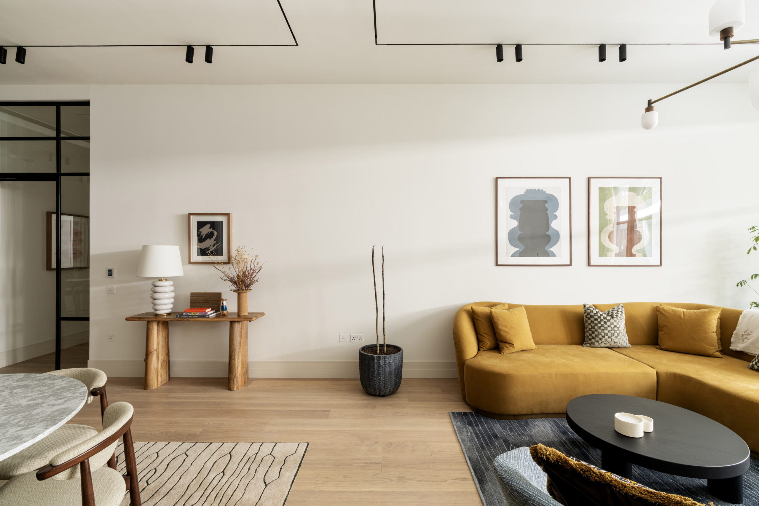 DN-Property-For-Rent-The-Whiteley-8_Lo