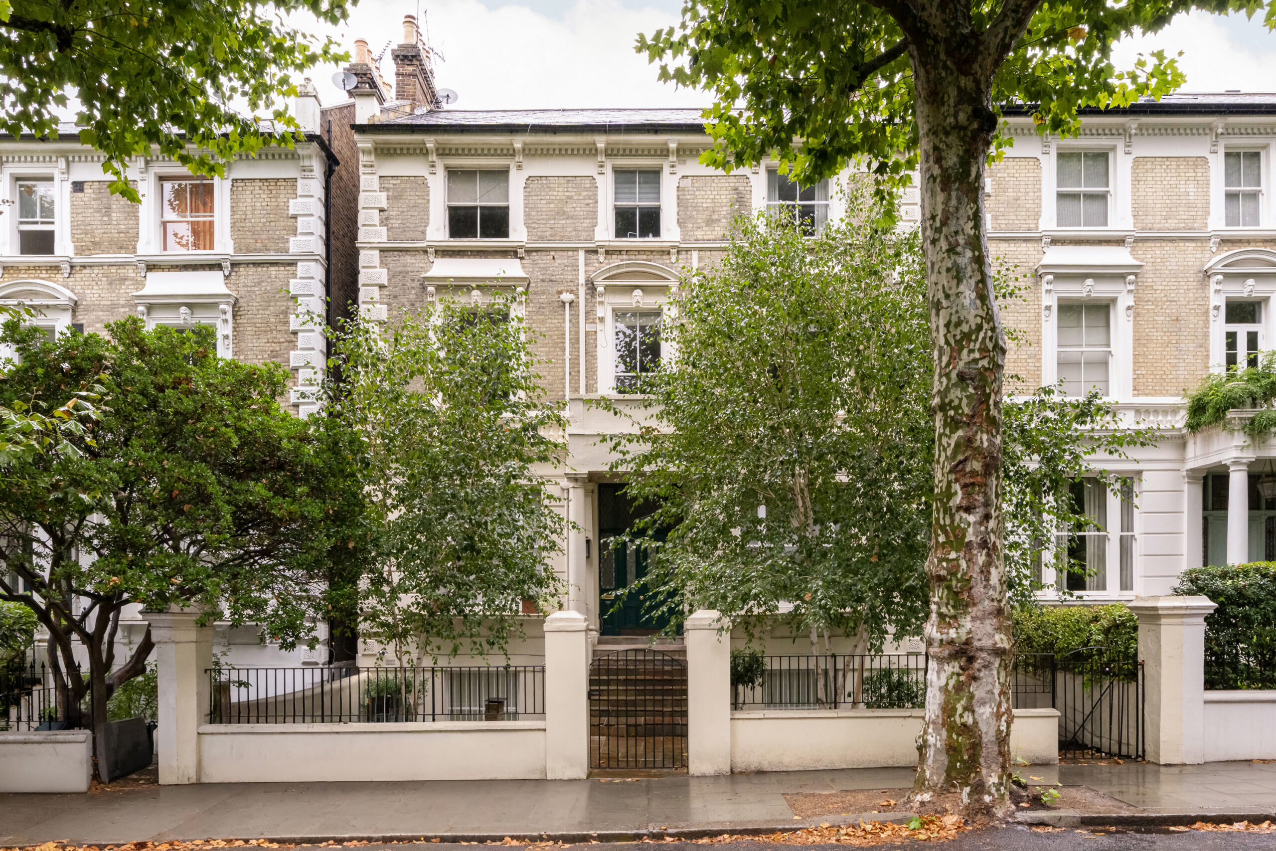 DN-Property-For-Sale-Bassett-Road-21_Lo