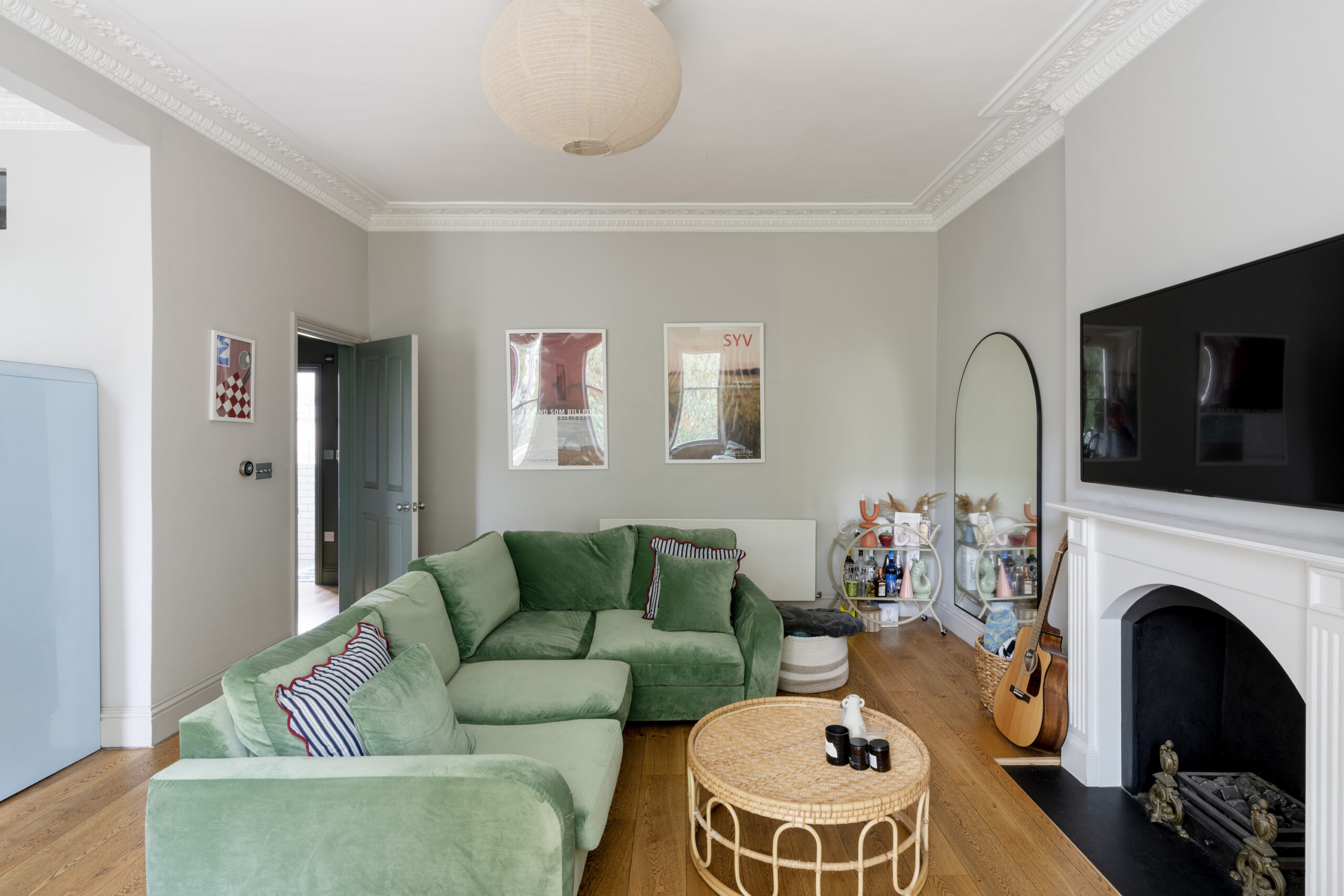 DN-Property-For-Sale-Bassett-Road-4_Lo