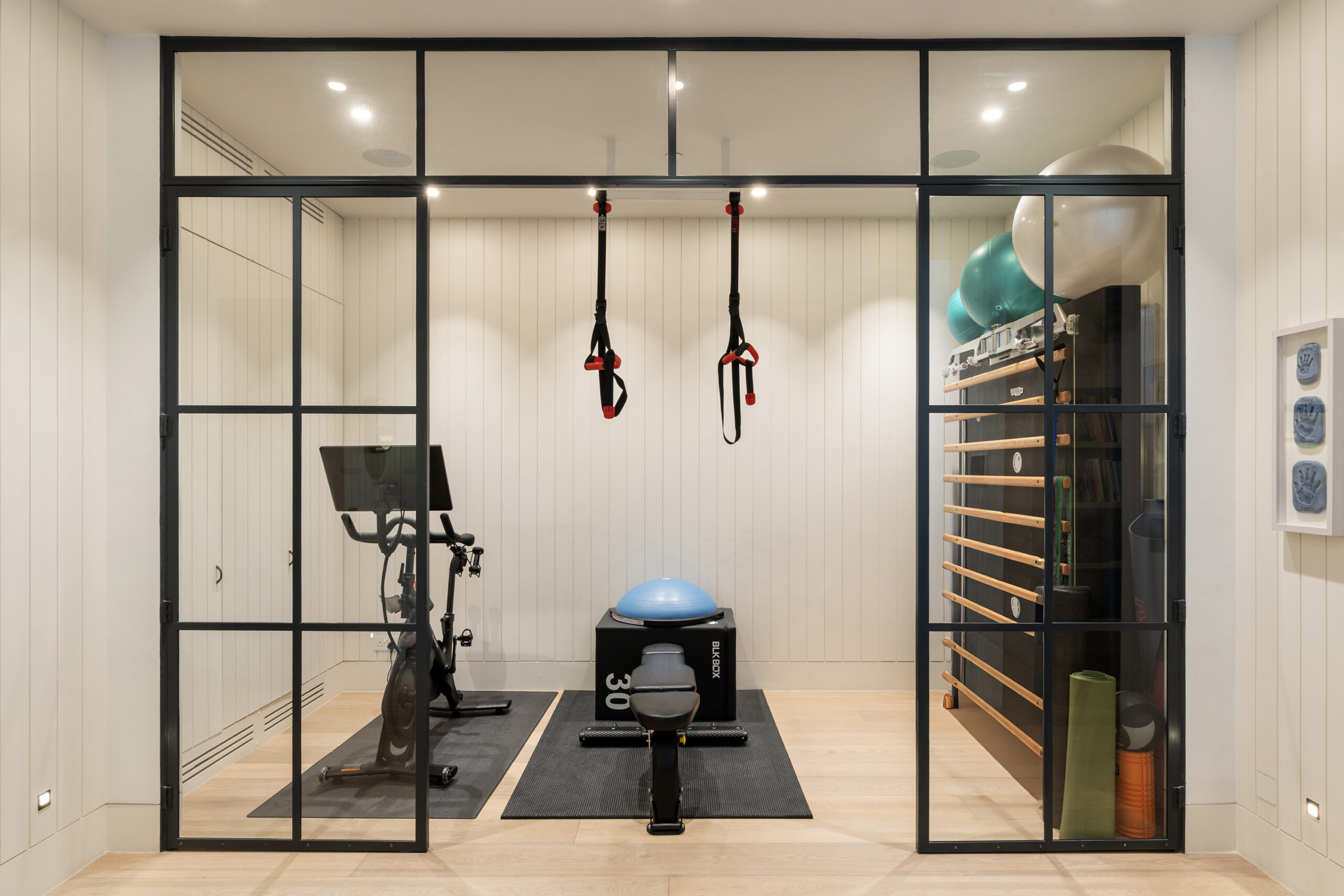 DN-Property-For-Sale-Kensington-Park-Mews-19_Lo