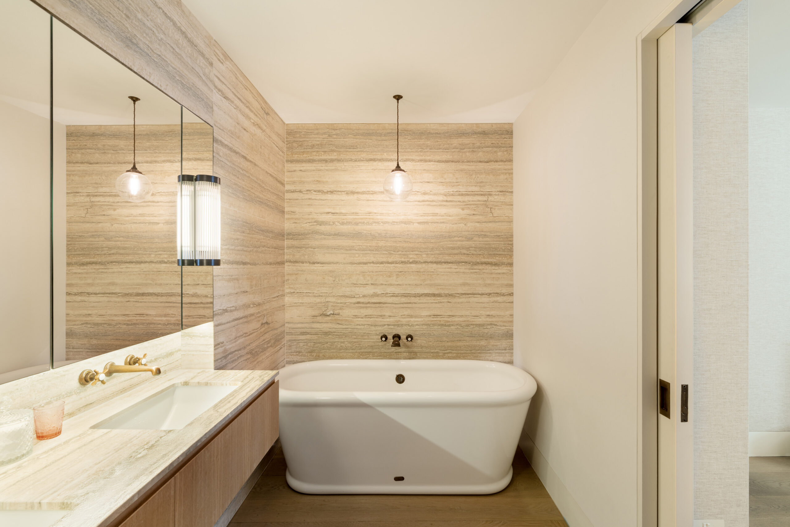 DN-Property-For-Sale-Kensington-Park-Mews-66_Lo