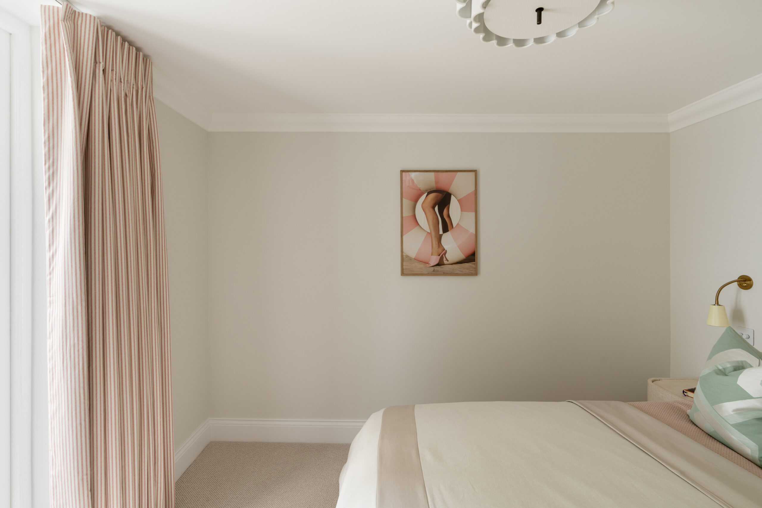 DN-Property-For-Sale-Ladroke-Square-18_Lo