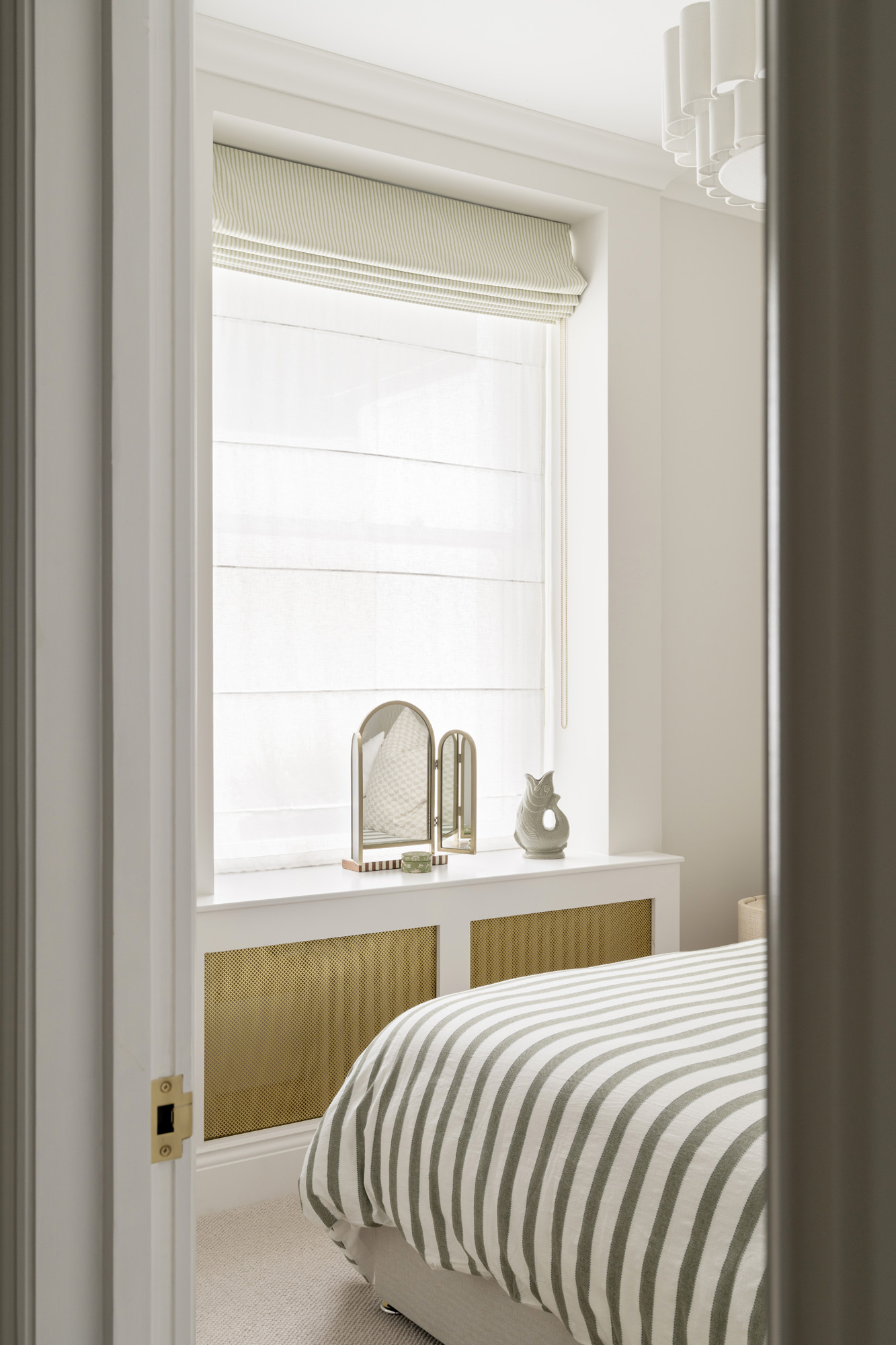 DN-Property-For-Sale-Ladroke-Square-29_Lo