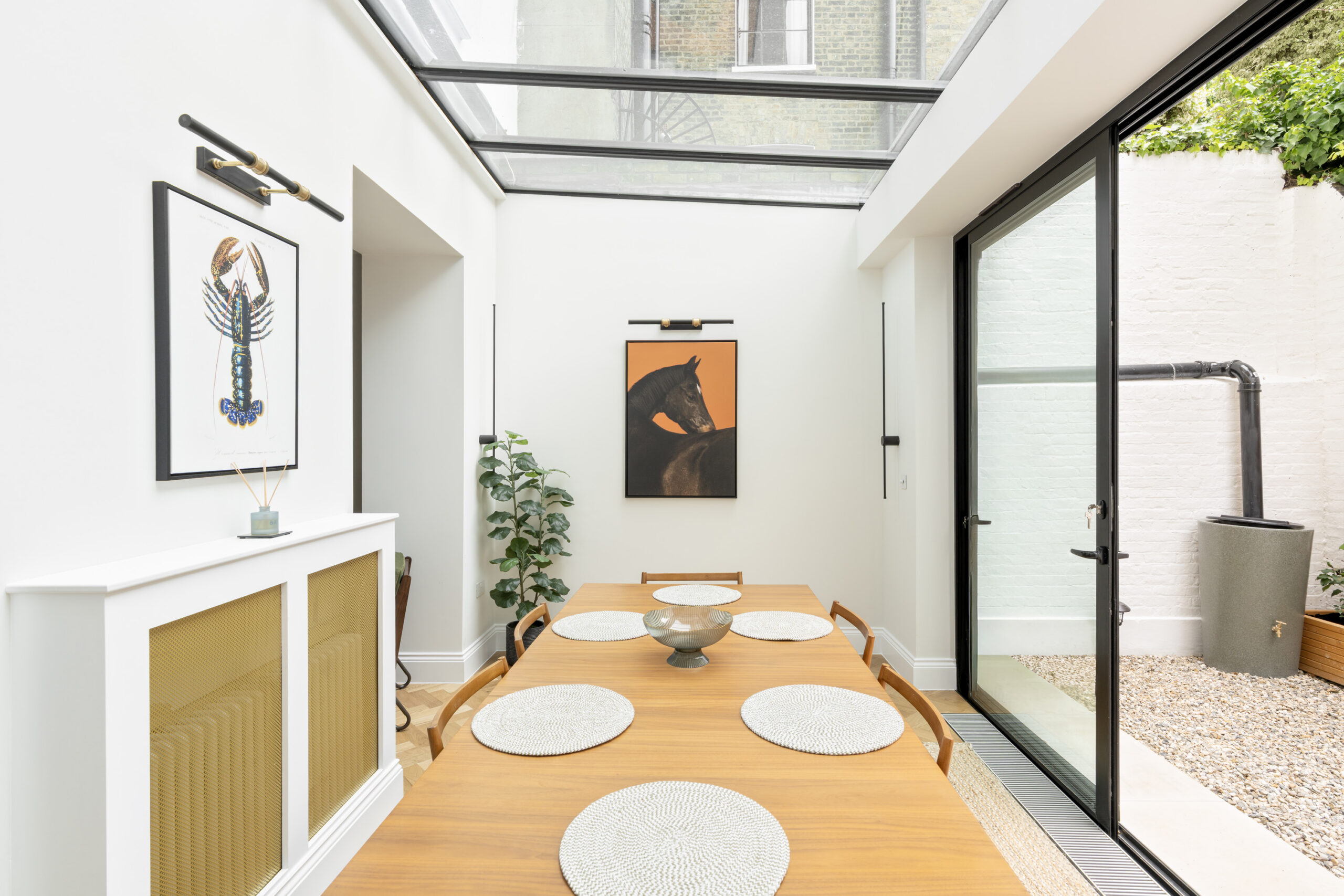 DN-Property-For-Sale-Ladroke-Square-9_Lo
