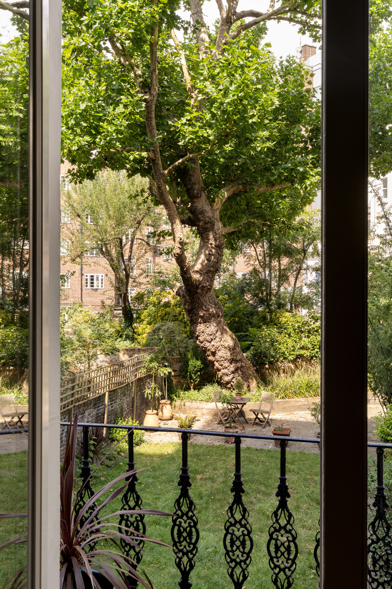 DN-Property-For-Sale-Linden-Gardens-31_Lo