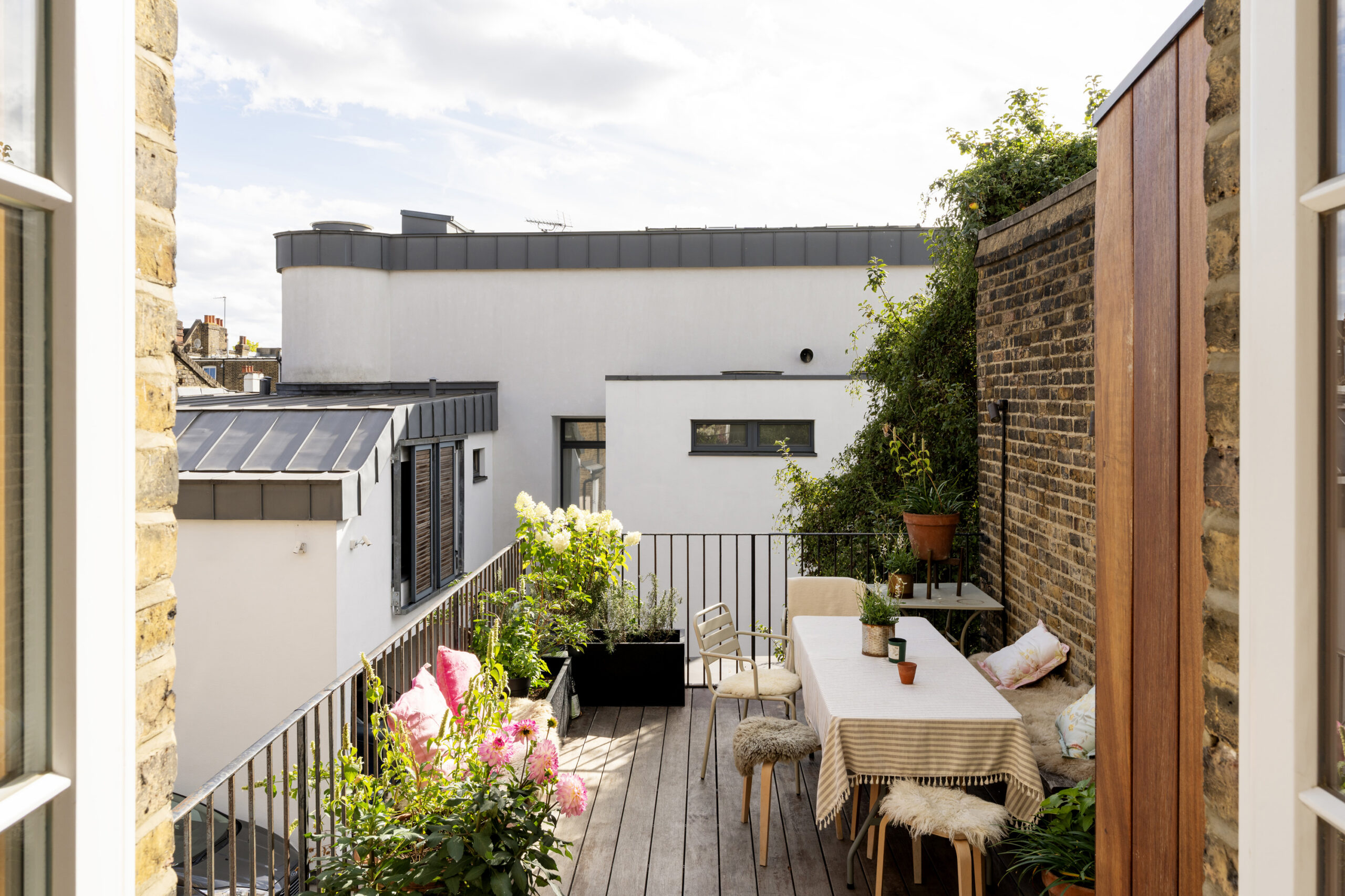 DN-Property-For-Sale-Pember-Road-20_Lo