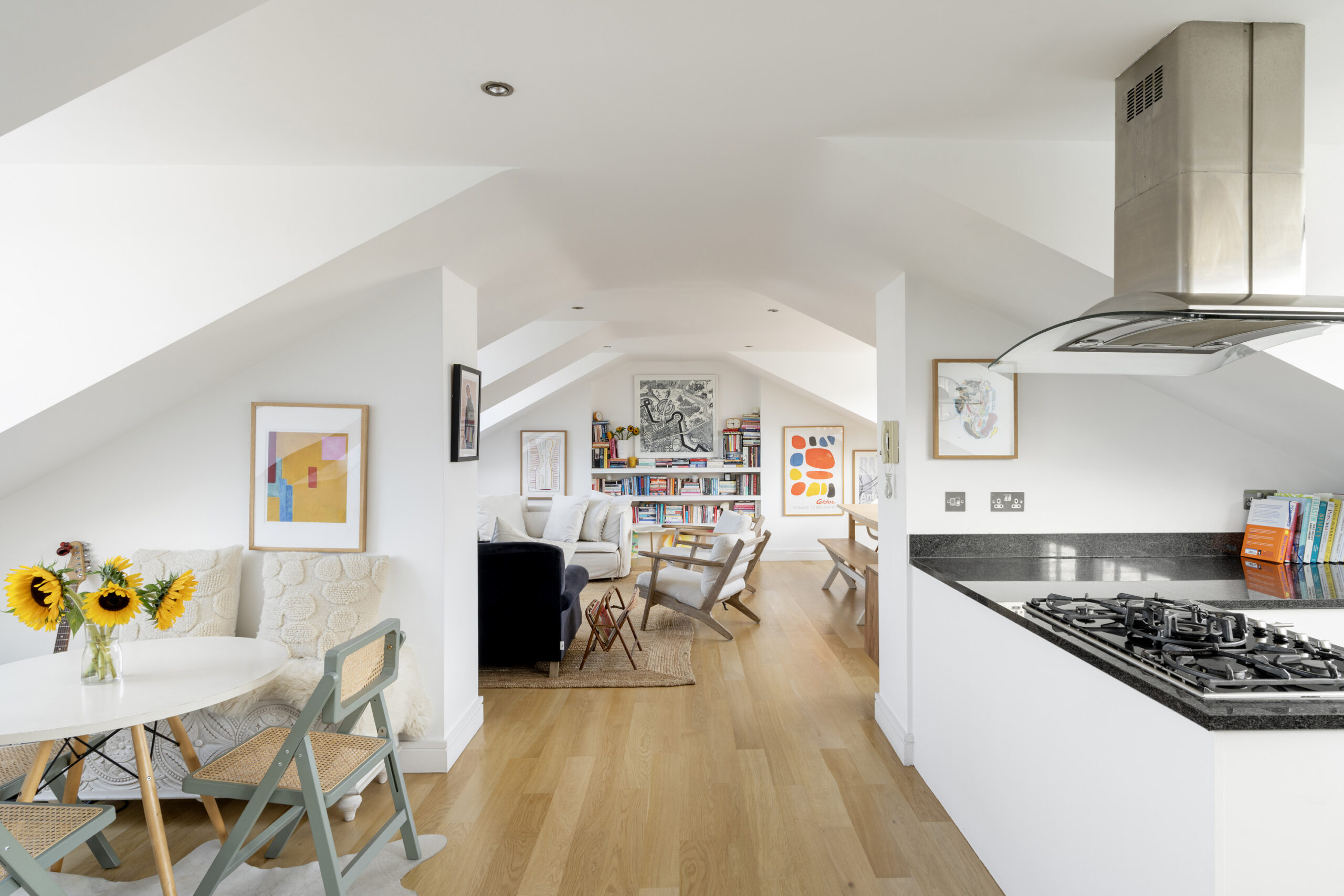 DN-Property-For-Sale-Portobello-Road-11_Lo