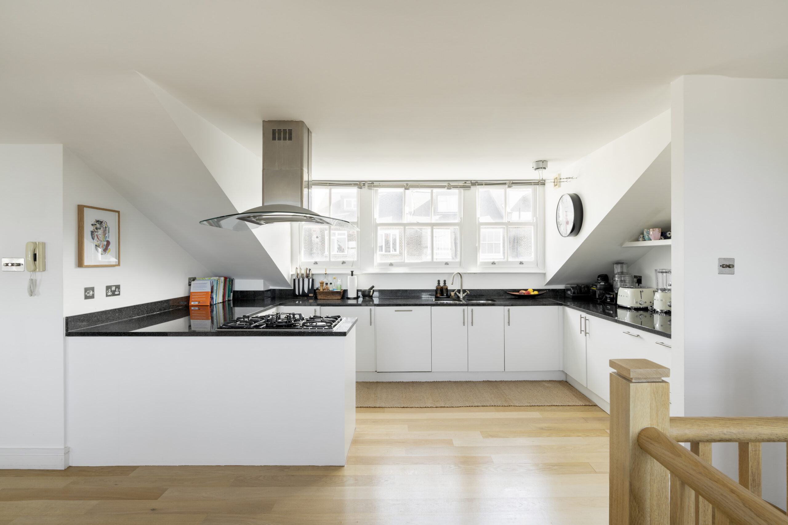 DN-Property-For-Sale-Portobello-Road-14_Lo