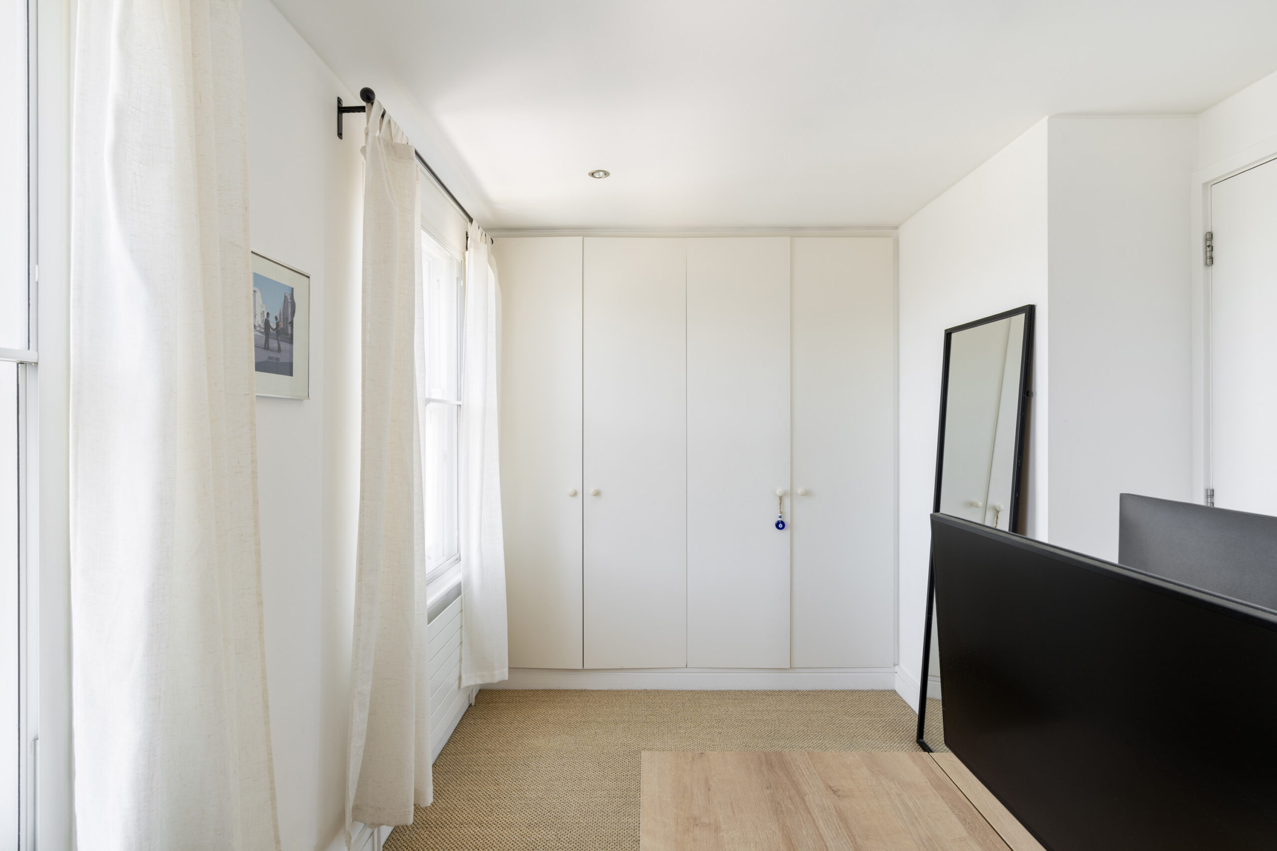 DN-Property-For-Sale-Portobello-Road-21_Lo