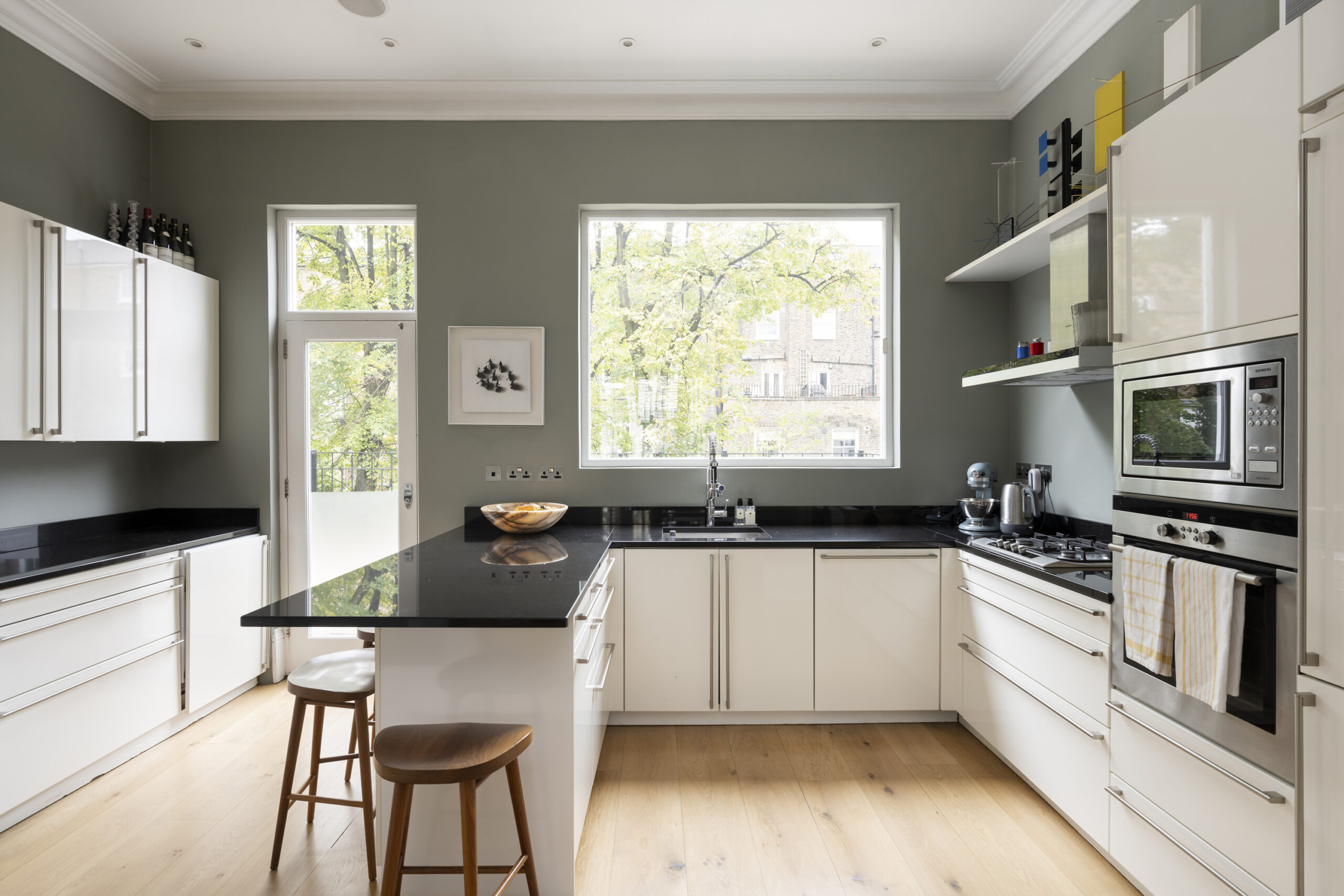 DN-RGF-Notting-Hill-Apartment-For-Rent- Oxford-Gardens-5_Lo