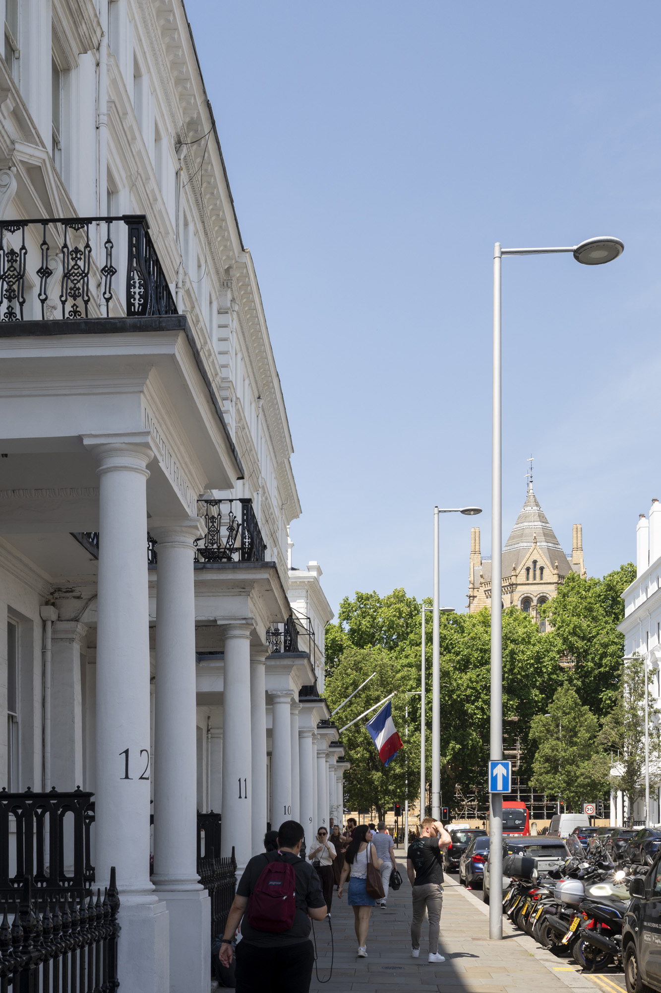 DN-South Ken-Apartment-For-Sale-Cromwell-Place-38_Lo