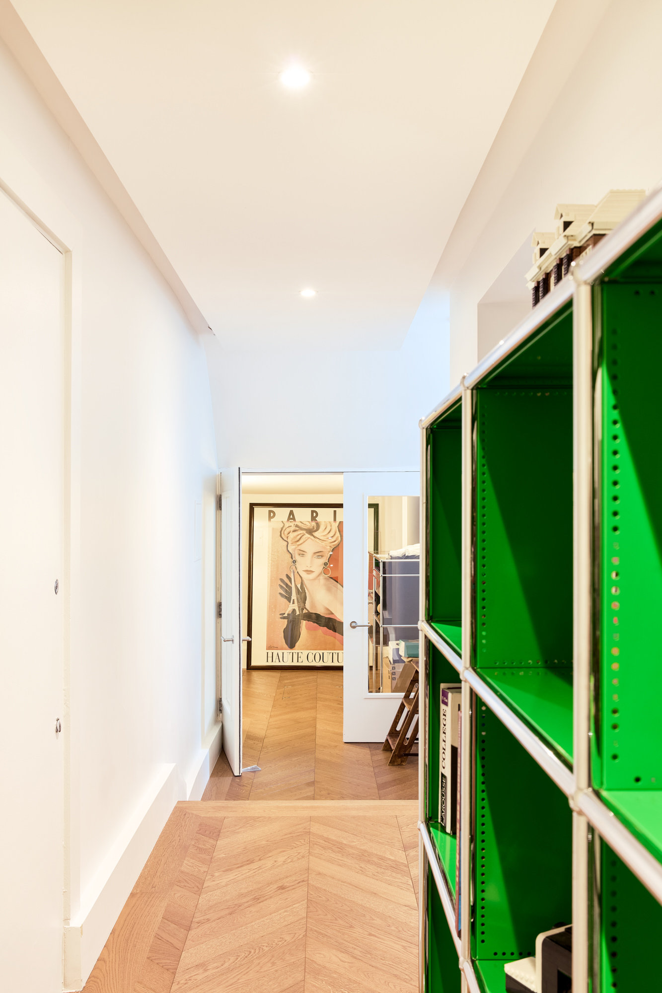 DN-South-Kensington-Apartment-For-Sale-Cornwall-Gardens (53)