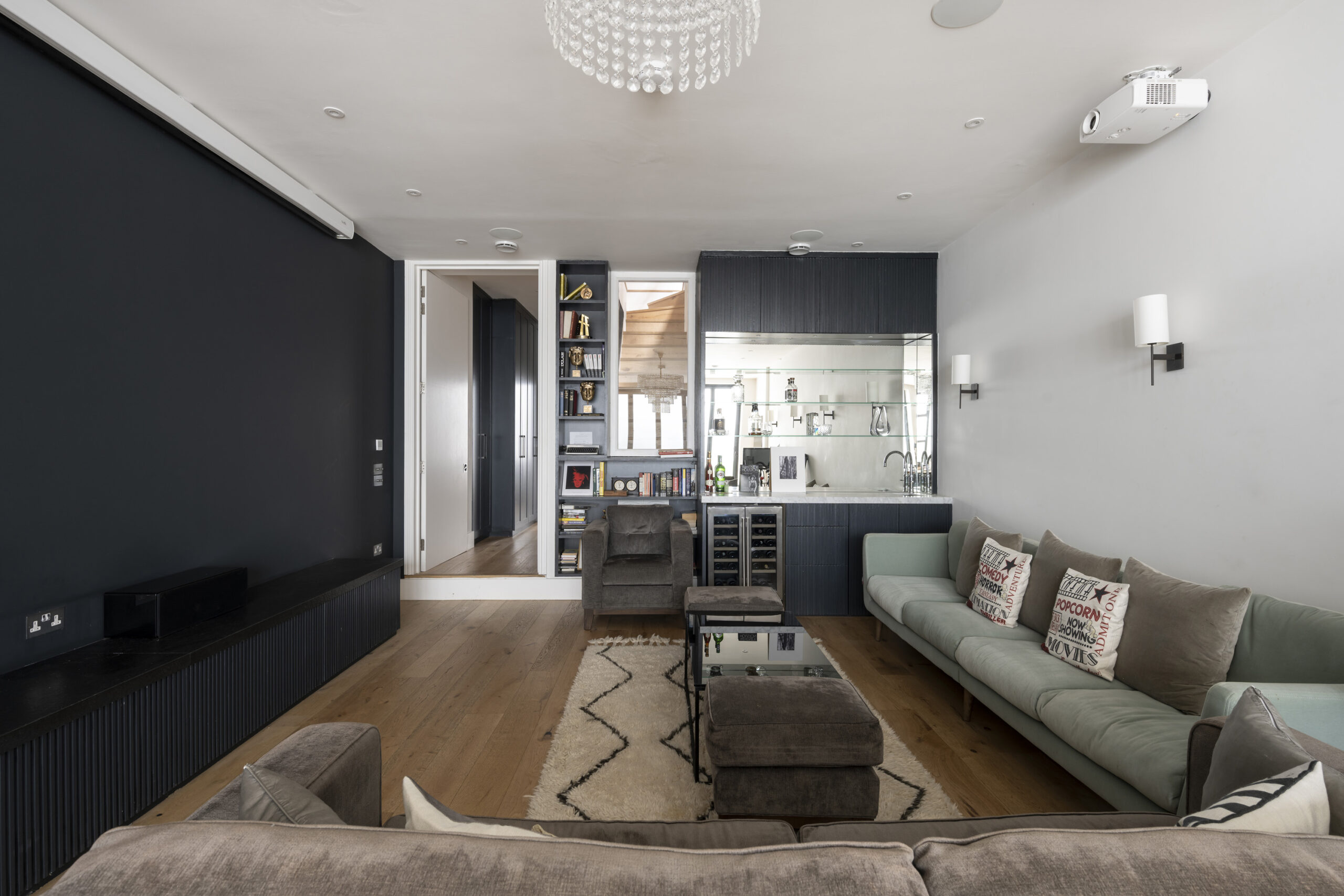 DN-West-Kensington-House-For-Sale-Highlever-Road-17_Lo