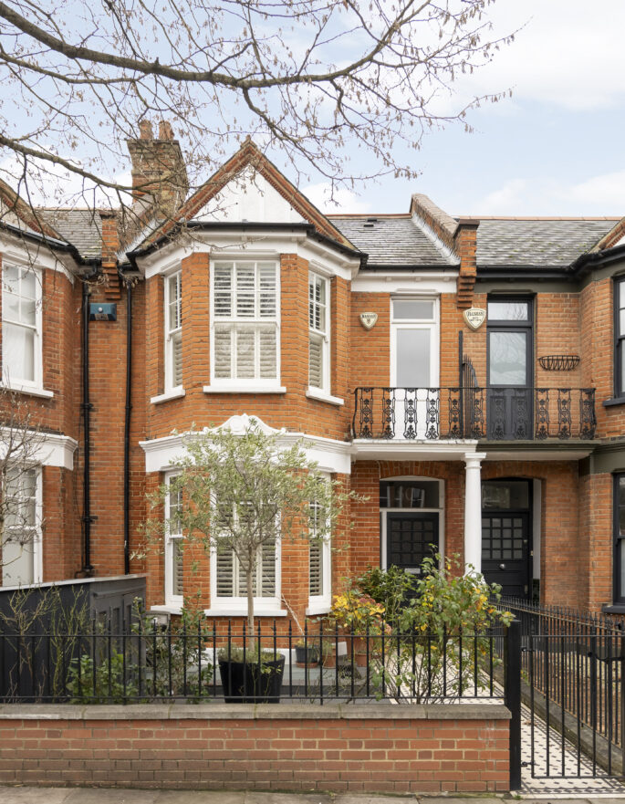 DN-West-Kensington-House-For-Sale-Highlever-Road-35_Lo