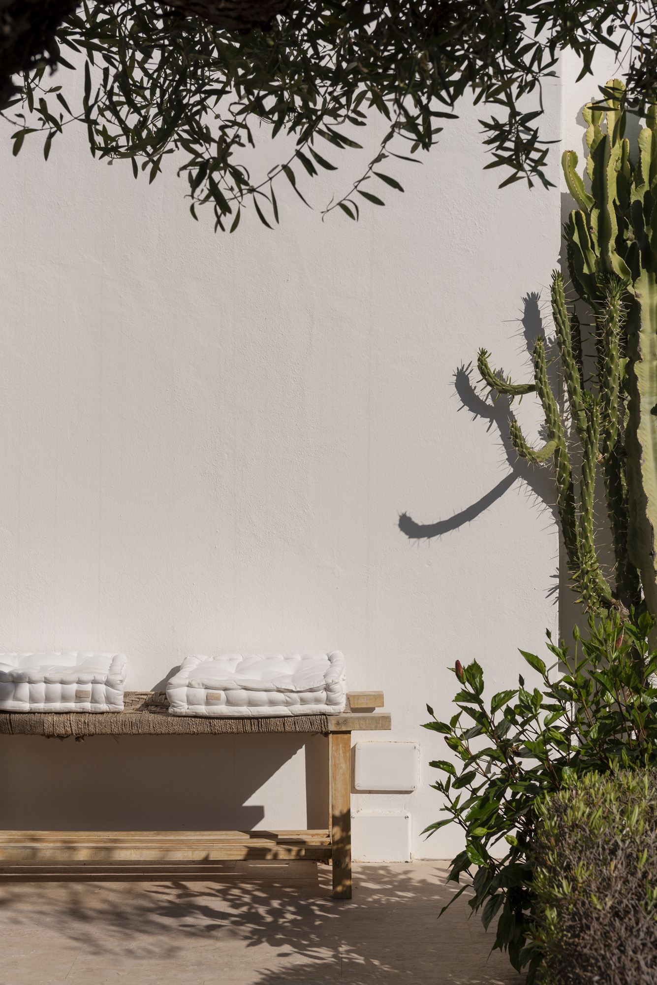 DNI-Ibiza-Villa-For-Rent-Calo-den-Real-29_Lo