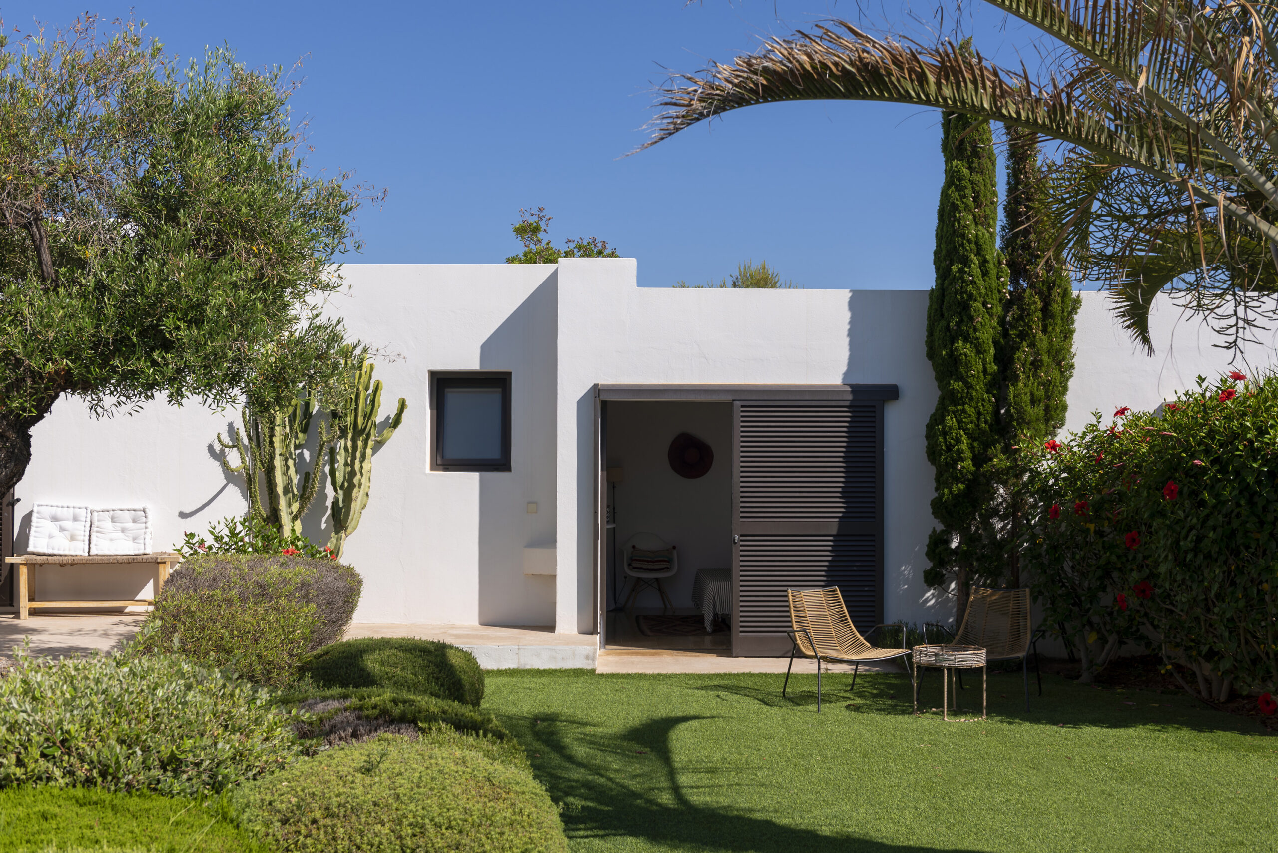 DNI-Ibiza-Villa-For-Rent-Calo-den-Real-7_Lo