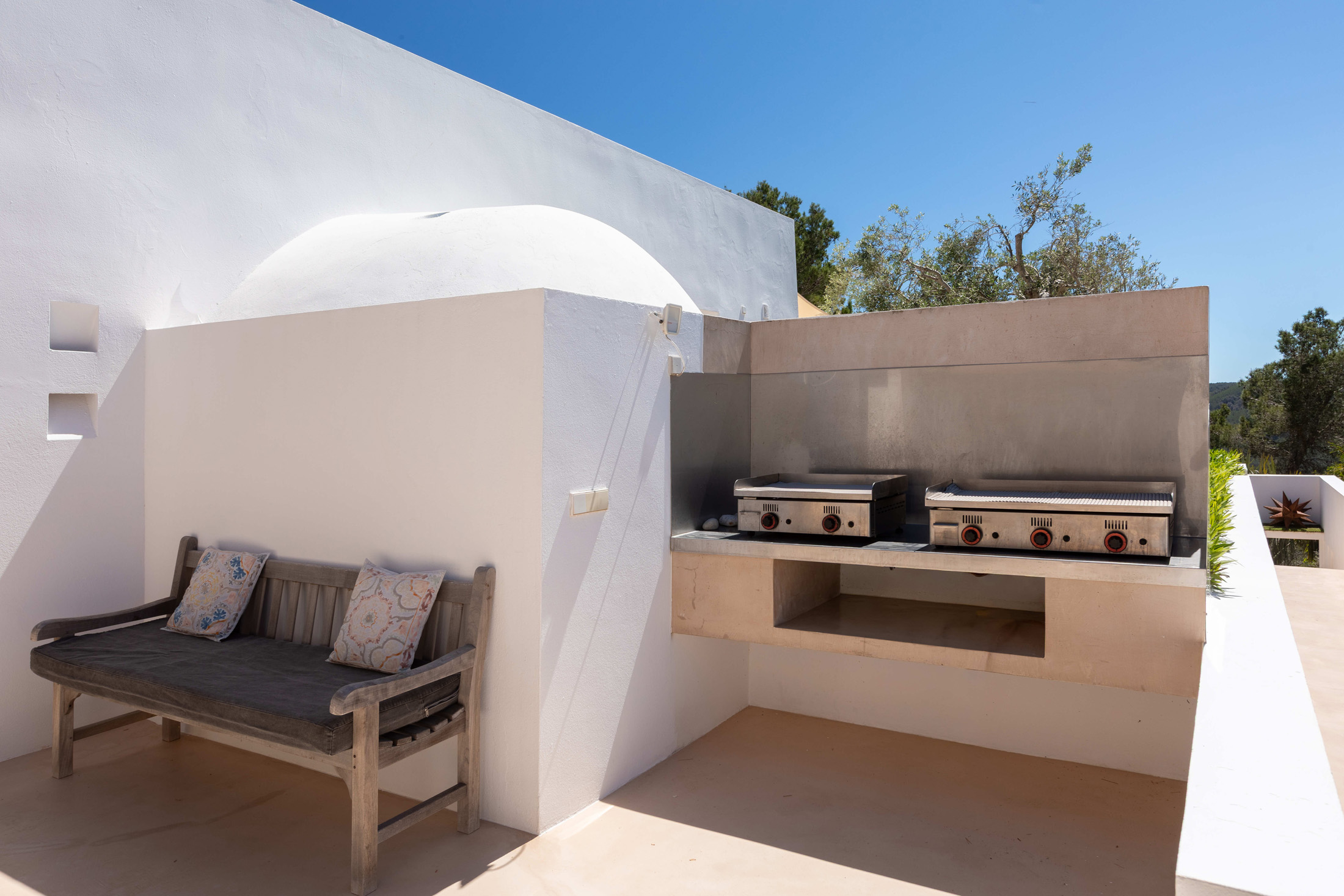 Domus-Nova-Luxury-Rental-Villa-Celestial-Terrace-central-Ibiza-LR 22