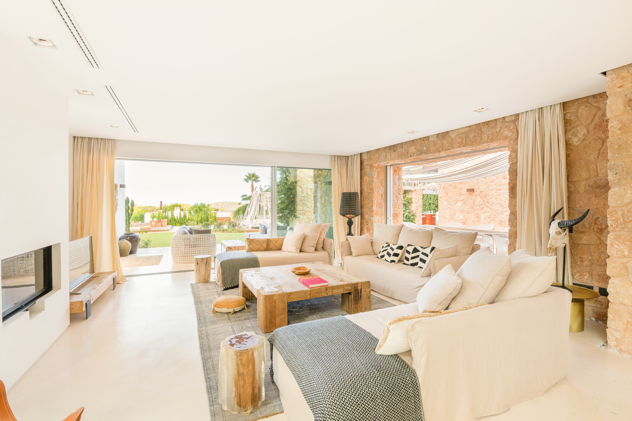 Domus-Nova-Ibiza-Luxury-Rental-Southwest-Ibiza 7