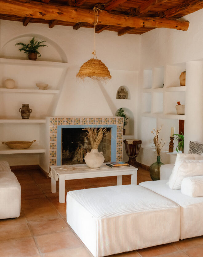 Domus-Nova-Ibiza-Luxury-Rental-Villa-Santa-Gertrudis-Can-Verdant-LR 24