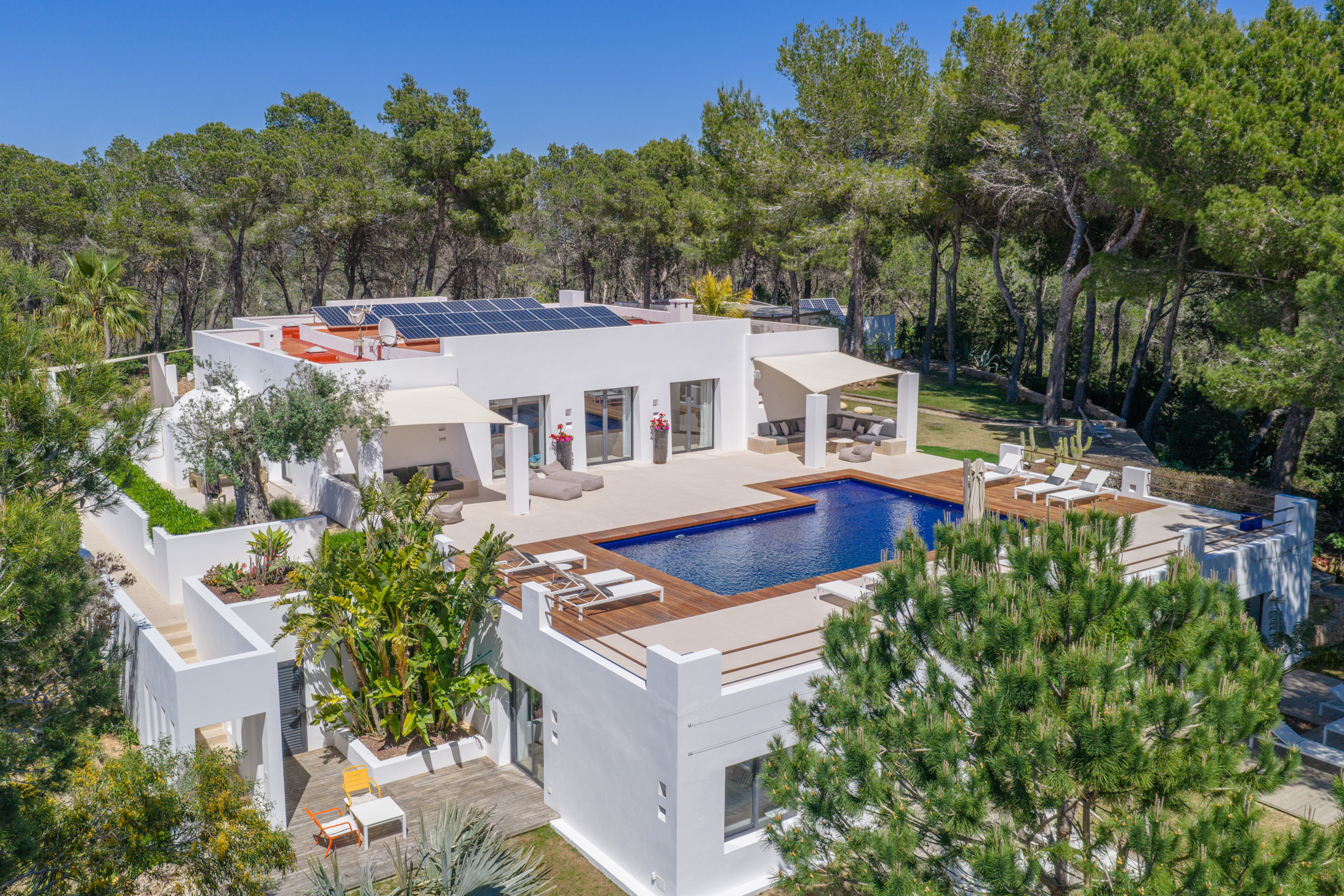 Domus-Nova-Luxury-Rental-Villa-Celestial-Terrace-central-Ibiza-LR 2