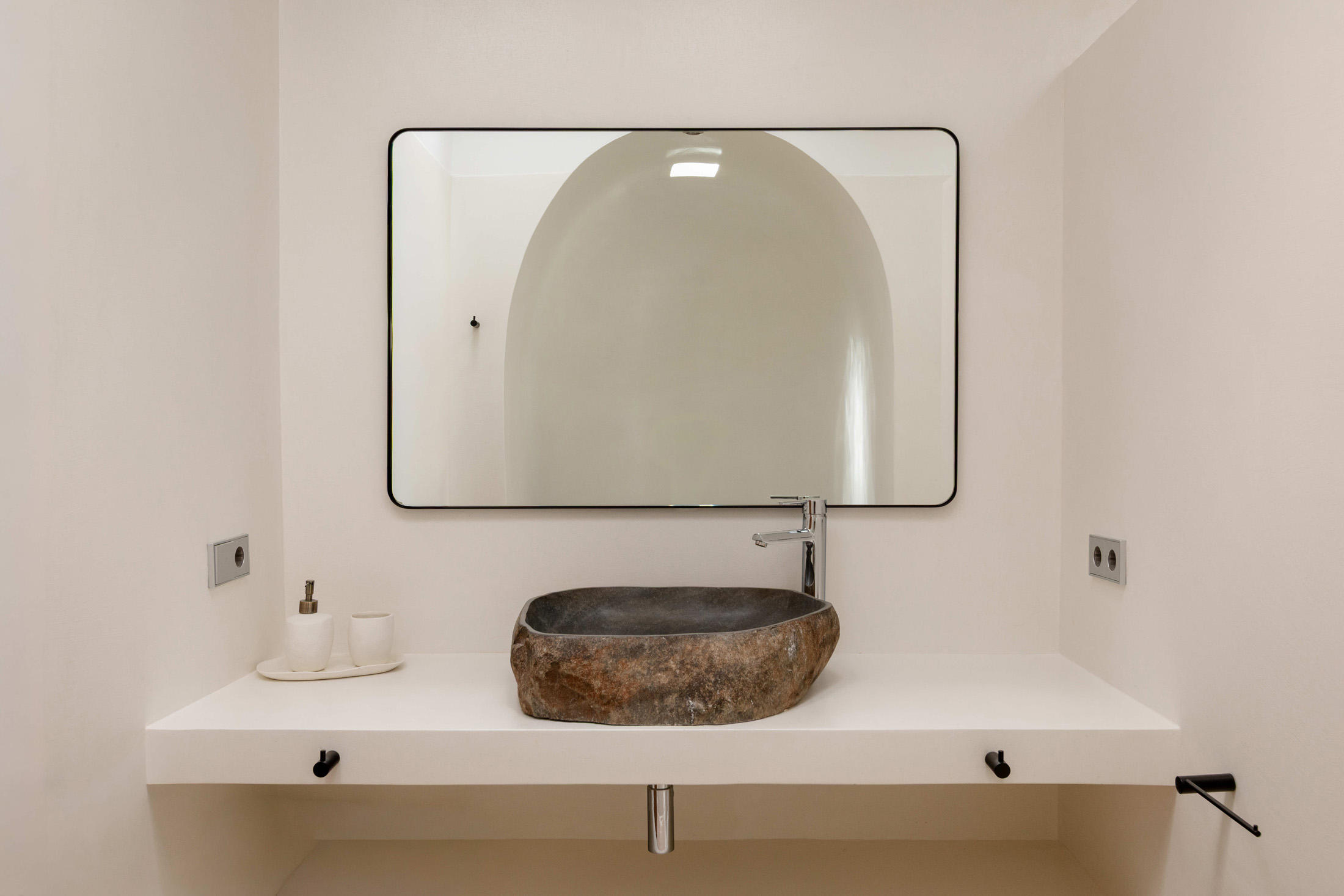 Domus-Nova-Luxury-Rental-Villa-Celestial-Terrace-central-Ibiza-LR 32