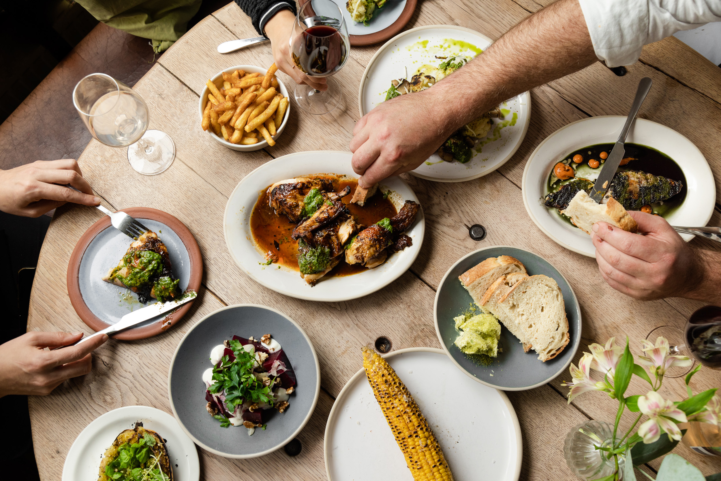 Domus-Nova-Area-Guide-Chelsea-South-Kensington-Best-Restaurants-Rabbit (19)