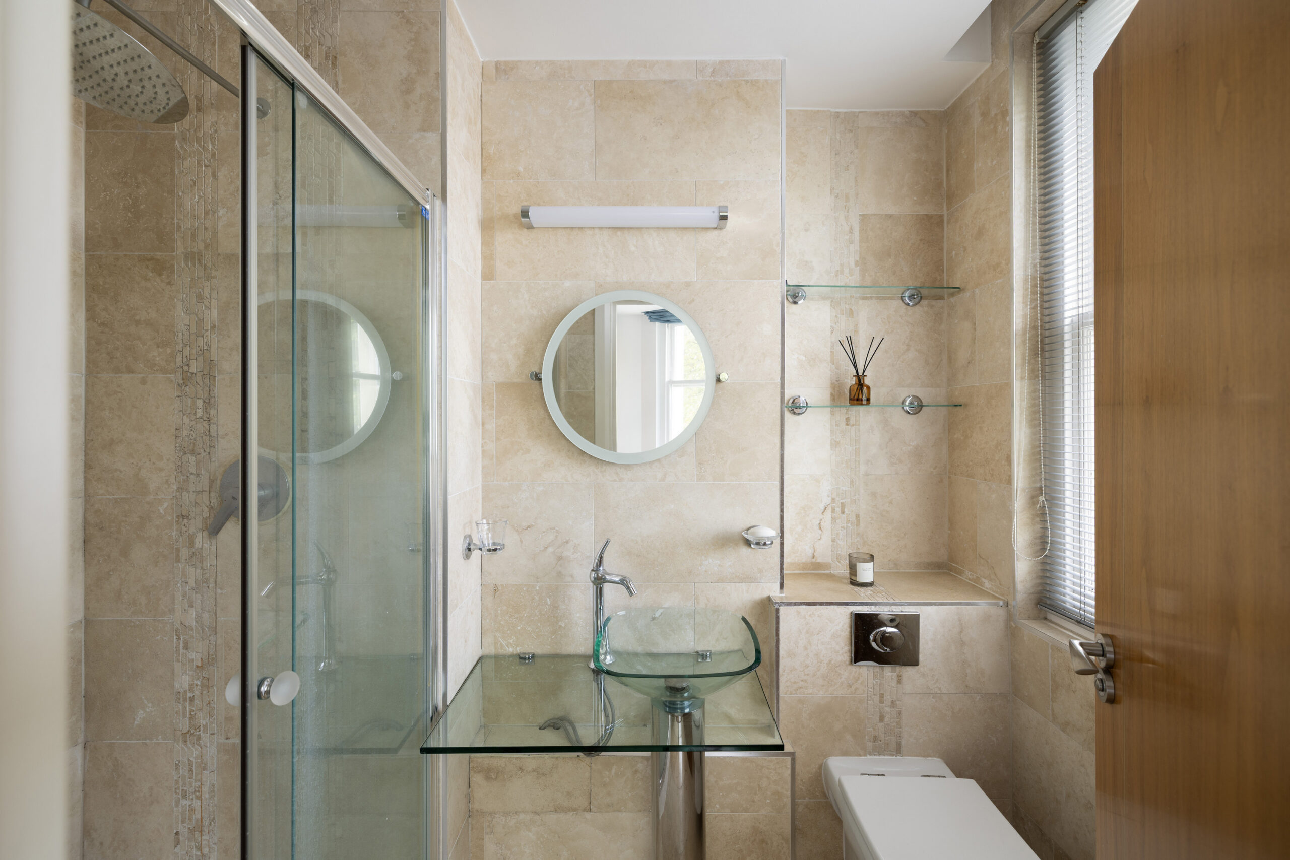 Domus-Nova-Bayswater-Apartment-For-Rent-Monmouth-Road-12_Lo