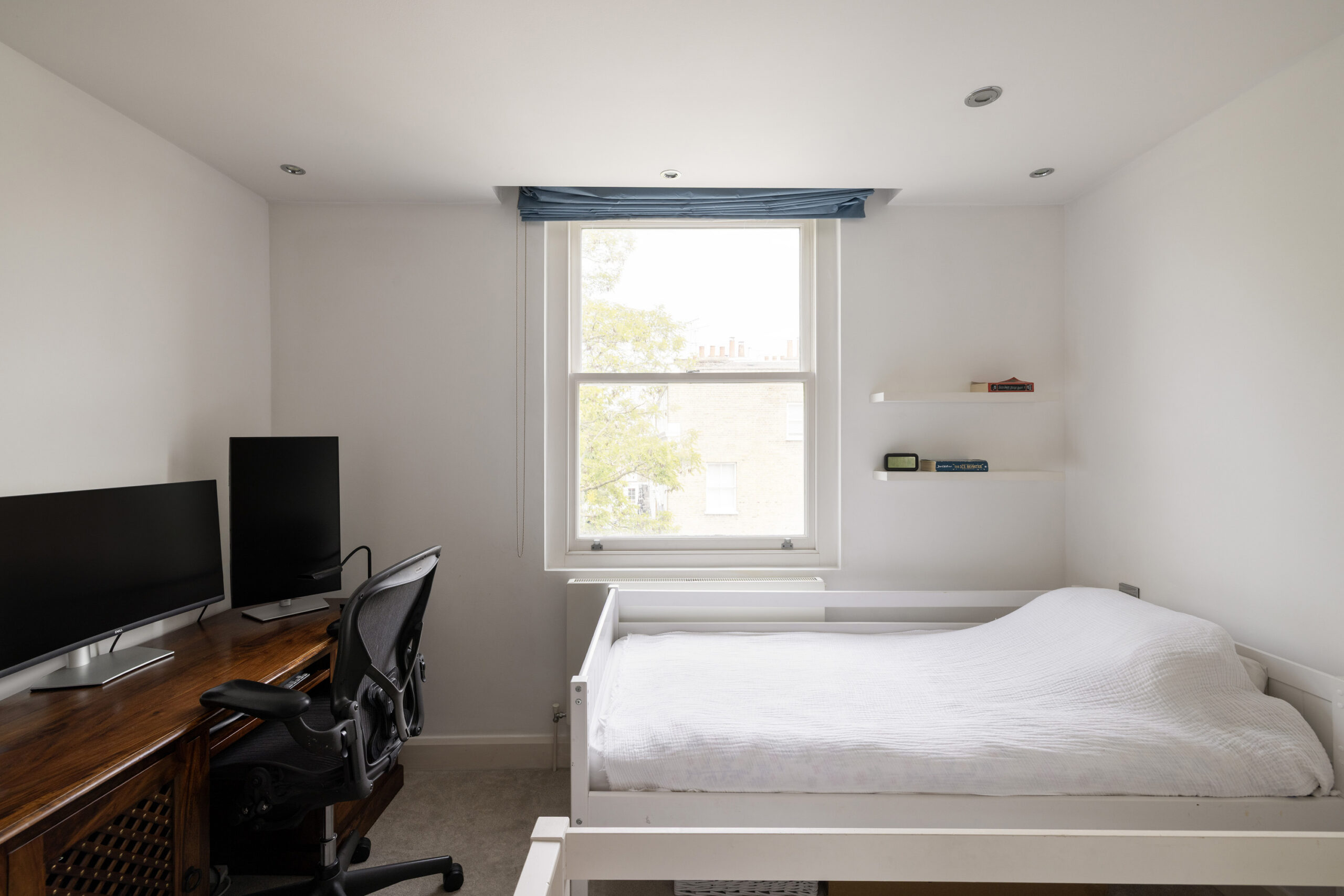 Domus-Nova-Bayswater-Apartment-For-Rent-Monmouth-Road-15_Lo