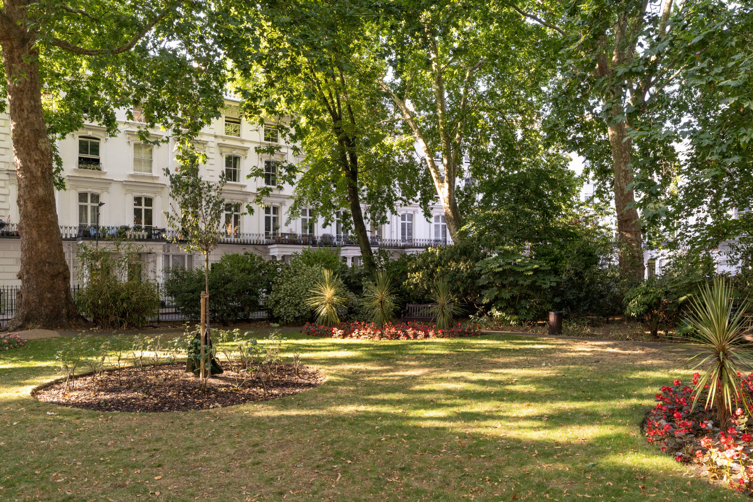 Domus-Nova-Bayswater-Apartment-For-Sale-Westbourne-Gardens-2_Lo