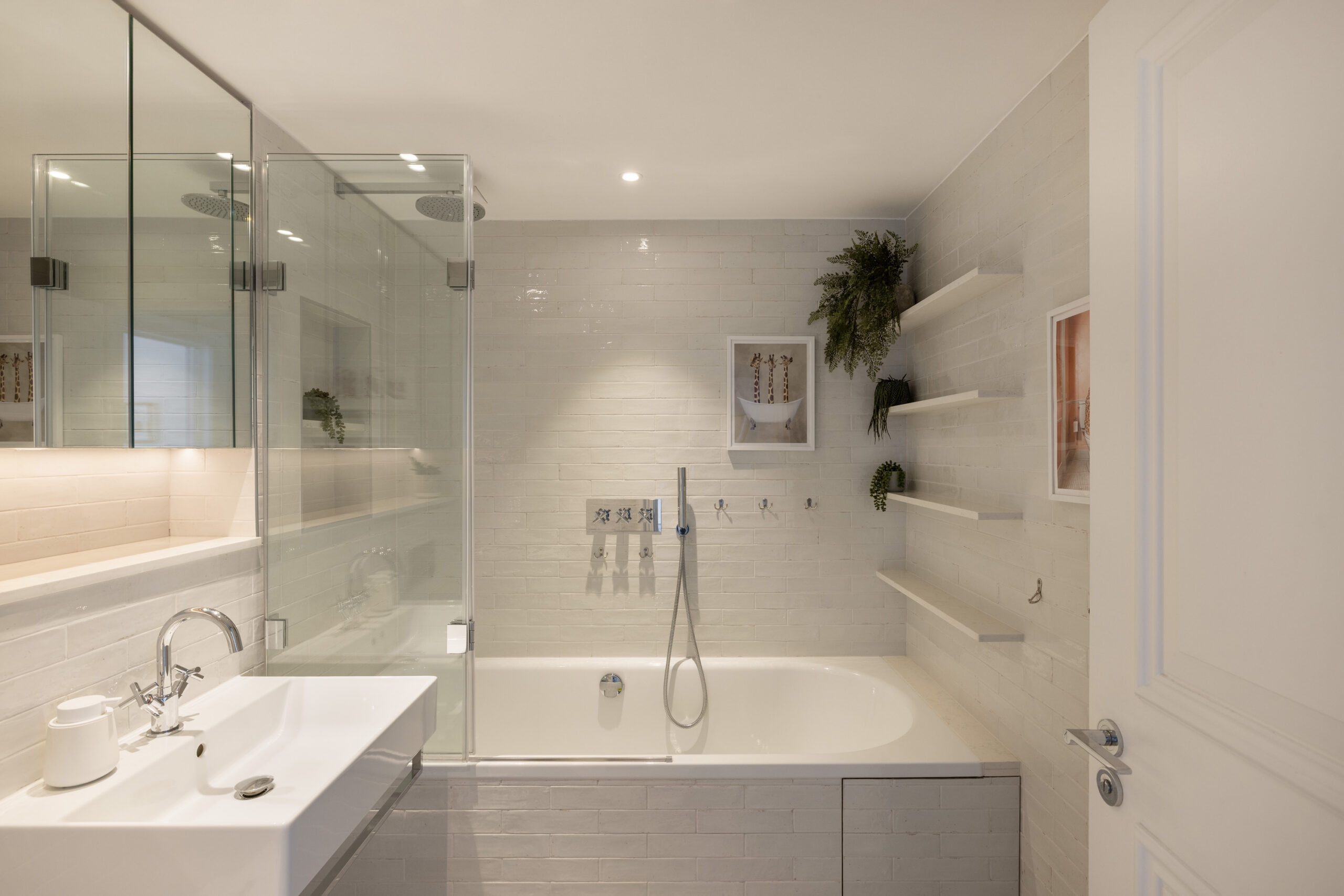 Domus-Nova-Bayswater-House-For-Sale-Hereford-Road-15_Lo