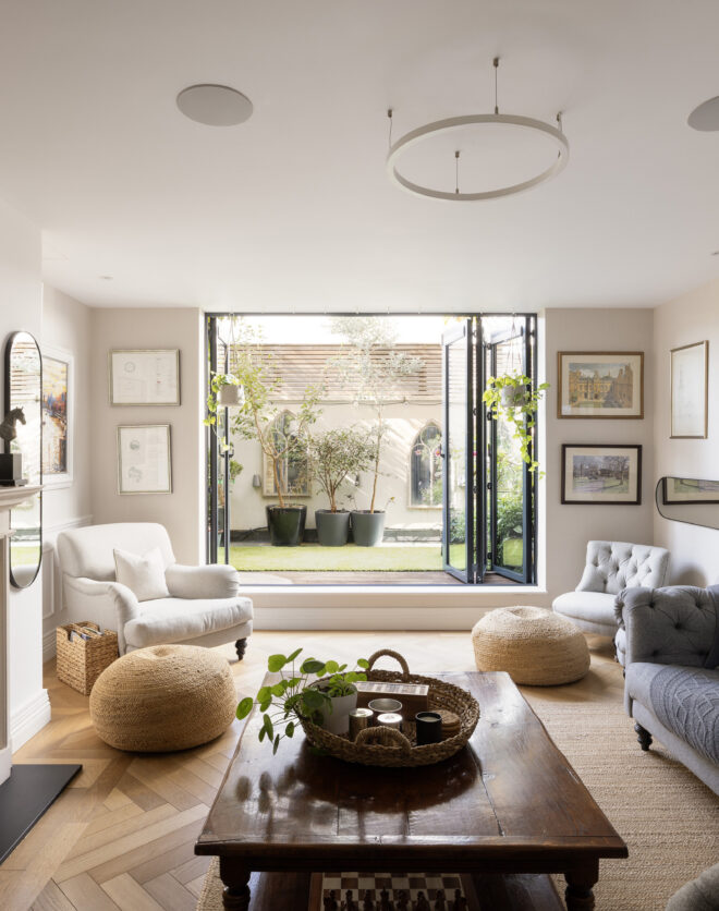 Domus-Nova-Bayswater-House-For-Sale-Hereford-Road-18_Lo