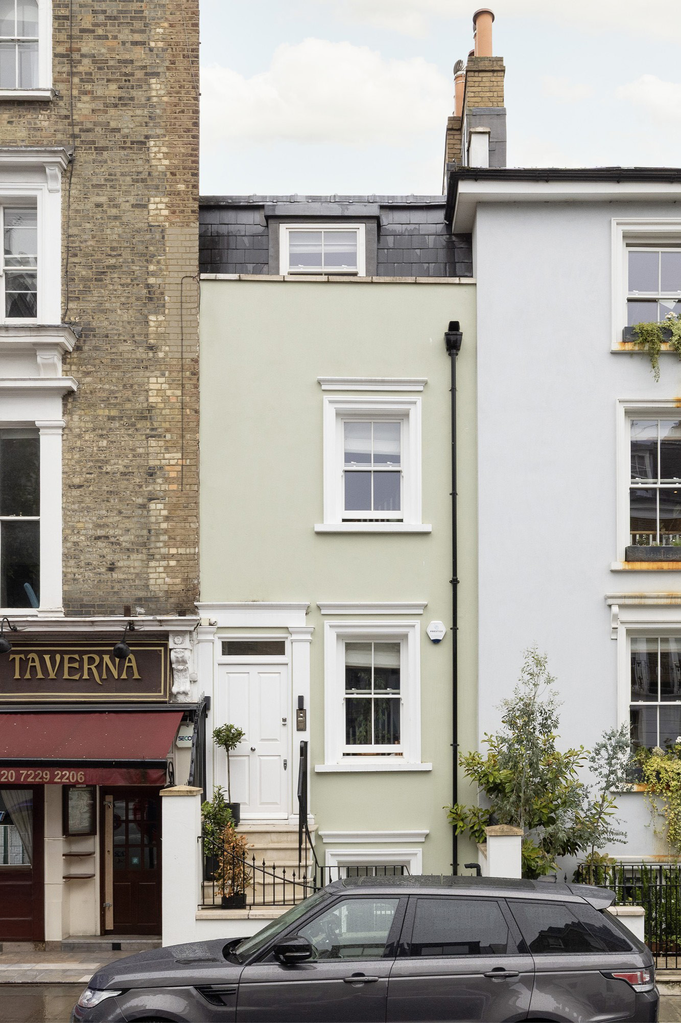 Domus-Nova-Bayswater-House-For-Sale-Hereford-Road-26_Lo__